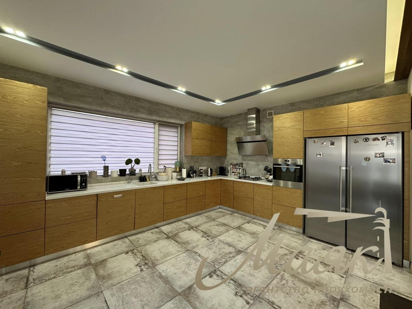 Продажа дома с ремонтом на Петропавловской Борщаговке, Киев.