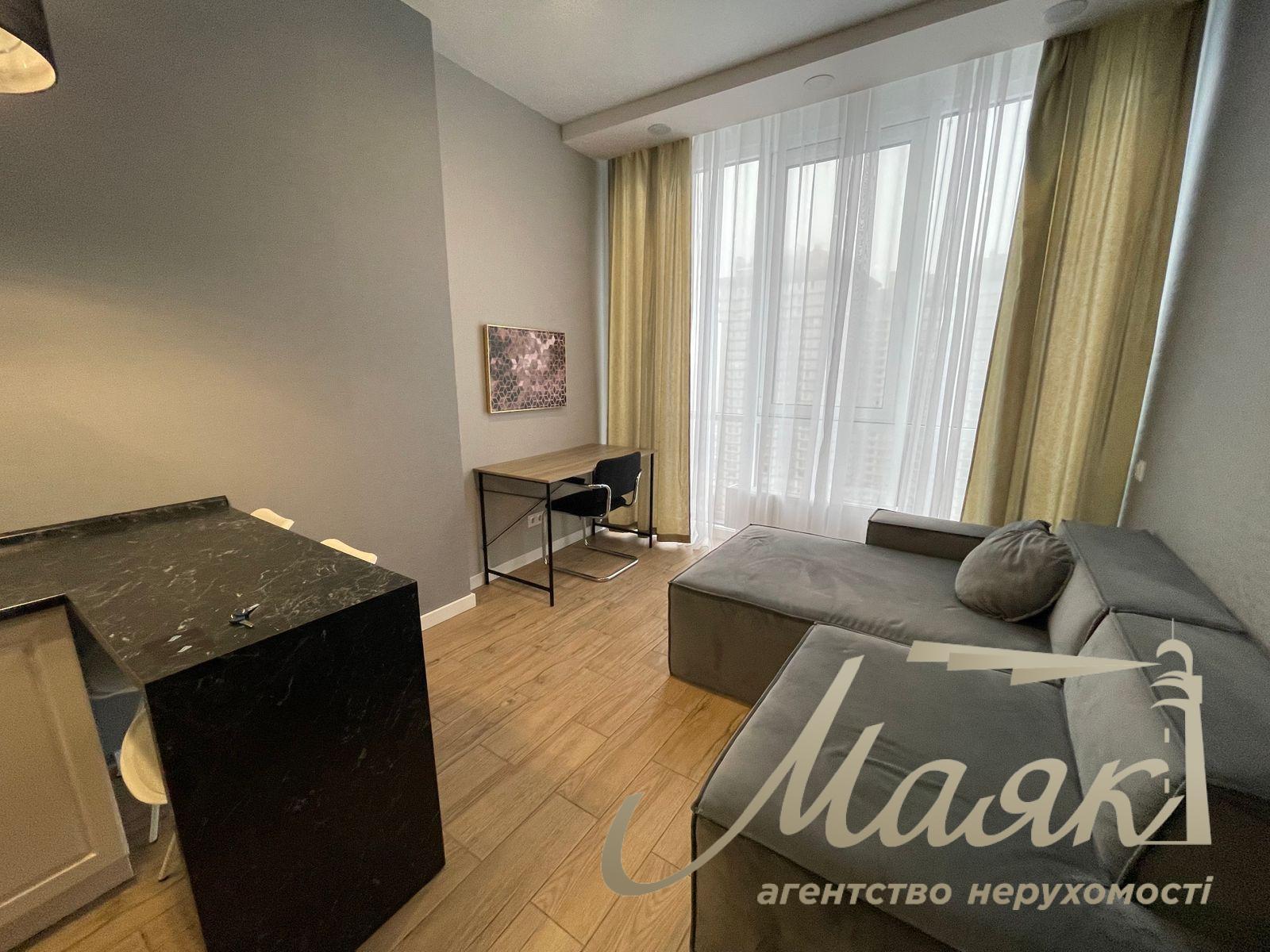 Продаж 1 кімнатної квартири в ЖК Smart Plaza Obolon, Оболонський район.