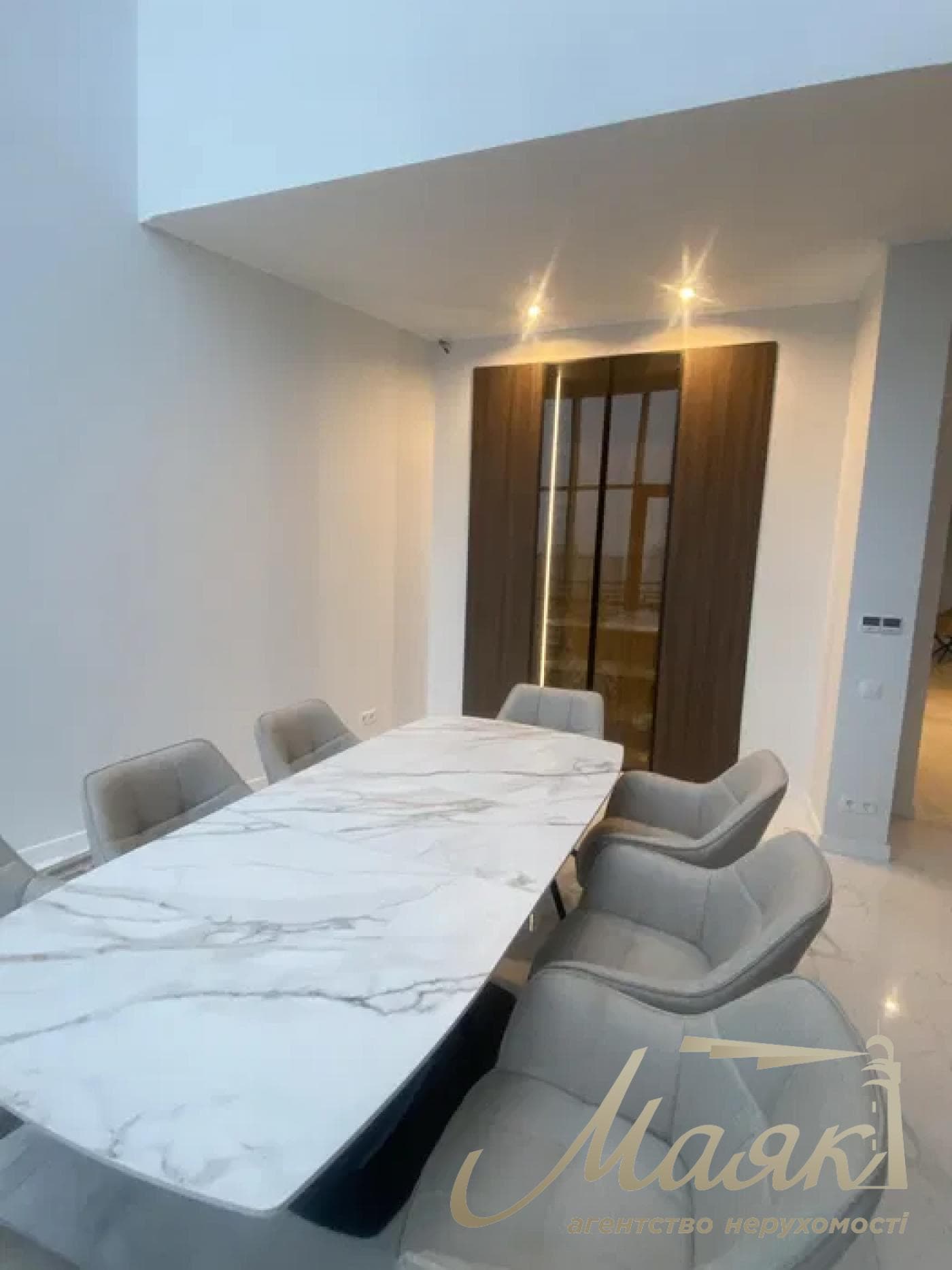 Rent duplex penthouse LCD Fundukleevsky, Bogdan Khmelnitsky str.