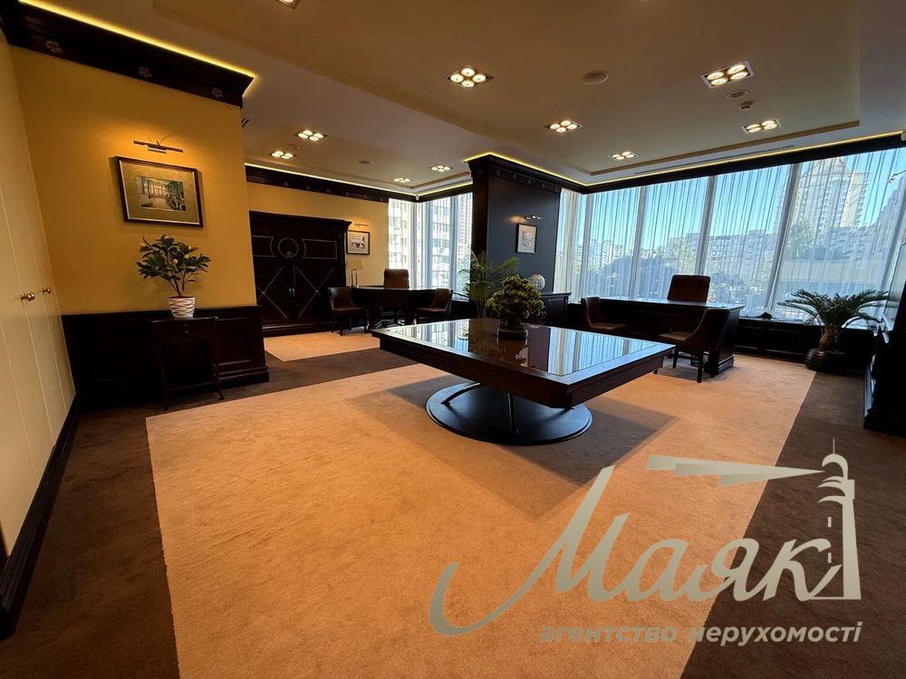 Office space for rent 120 m2 in Obolon Residence Minskskaya Residential Complex