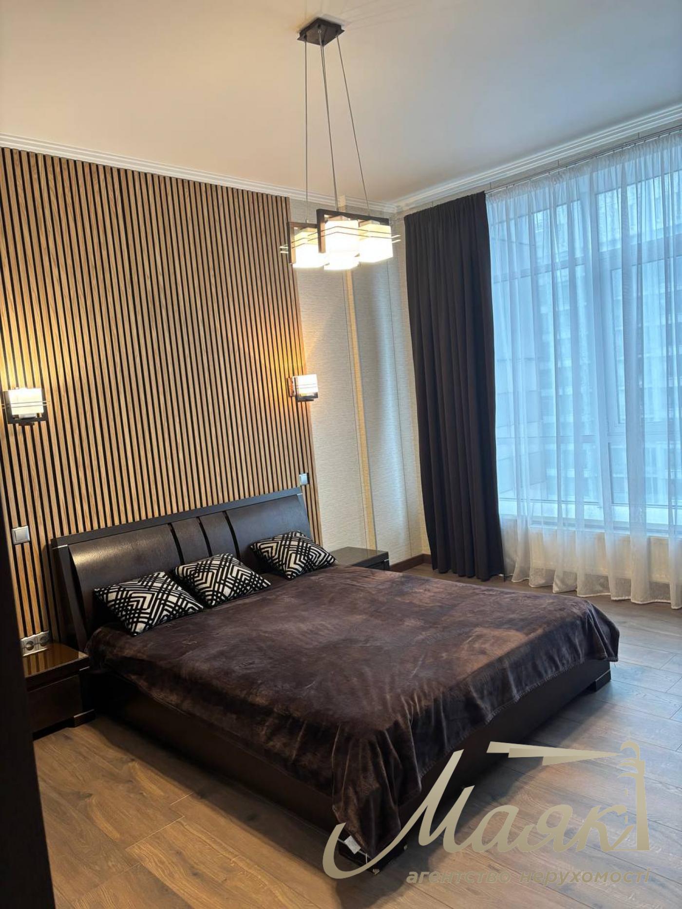 Rent 2-bedroom apartment 85m2 LCD Novopecherskie Lipki str. Andrey Verkhoglyada