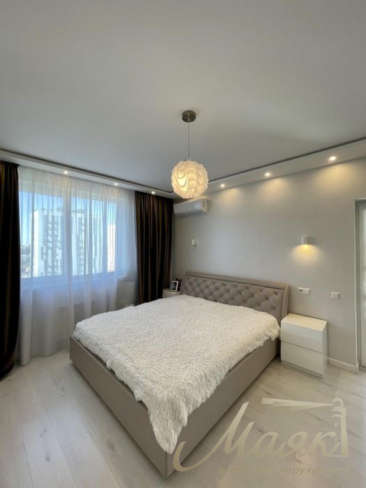 Продаж 3-к квартира ЖК Малахіт