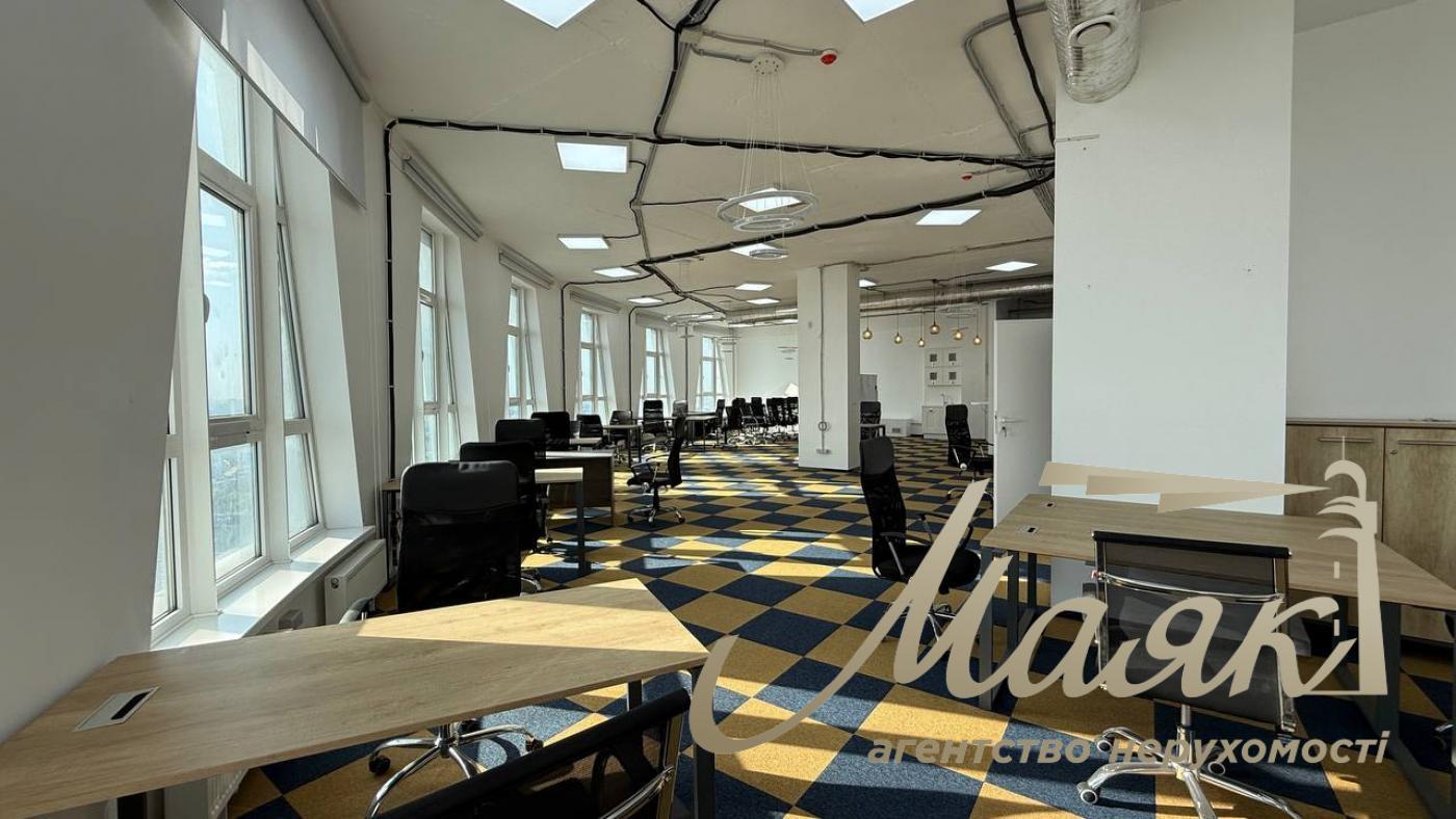 Office for rent 241m2, Klovskyi Spusk, Pechersk, Kyiv, BC Carnegie Tower
