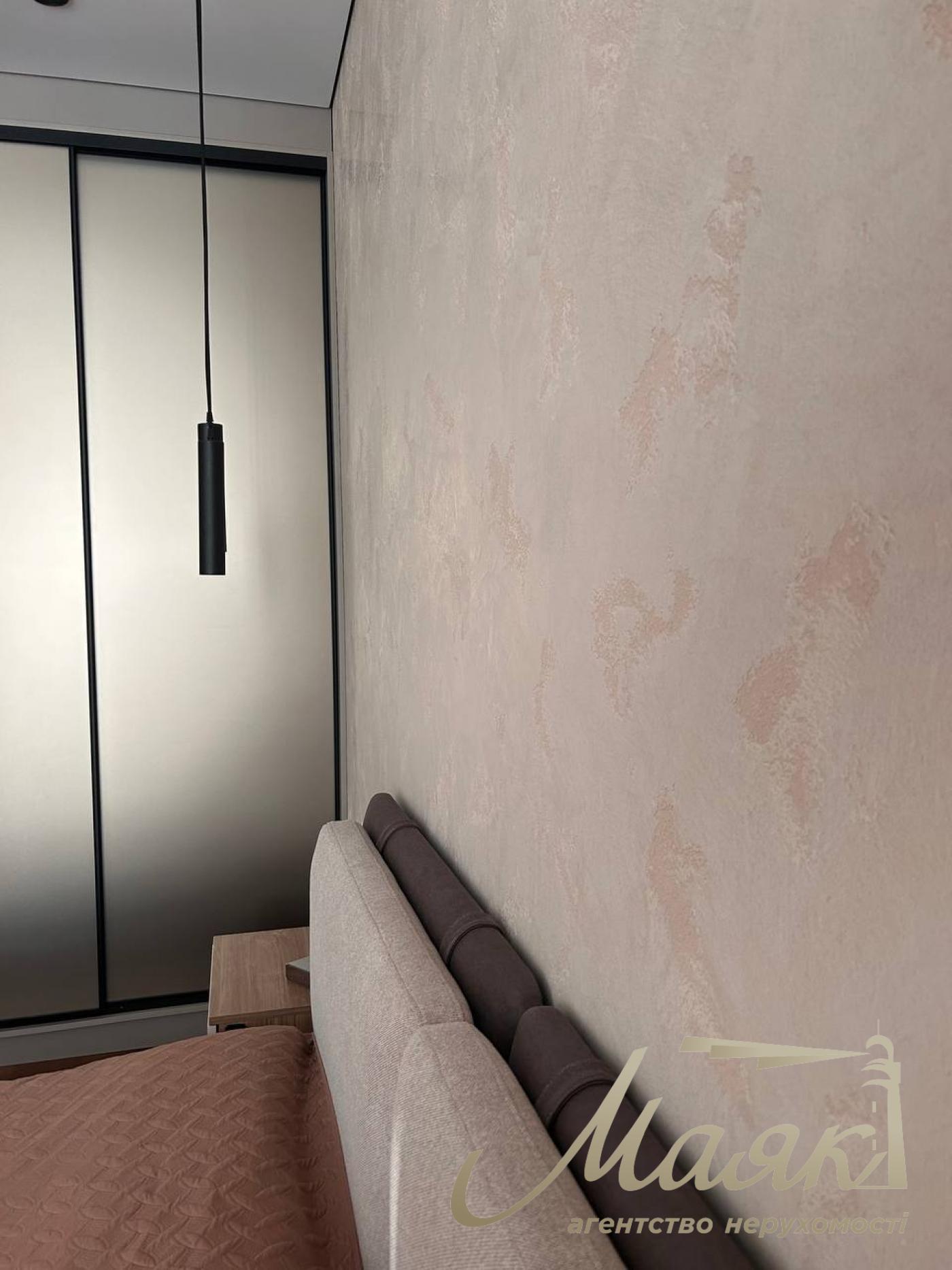 For sale 3-bedroom apartment with terrace in LCD "Italian Quarter" Obolonsky district