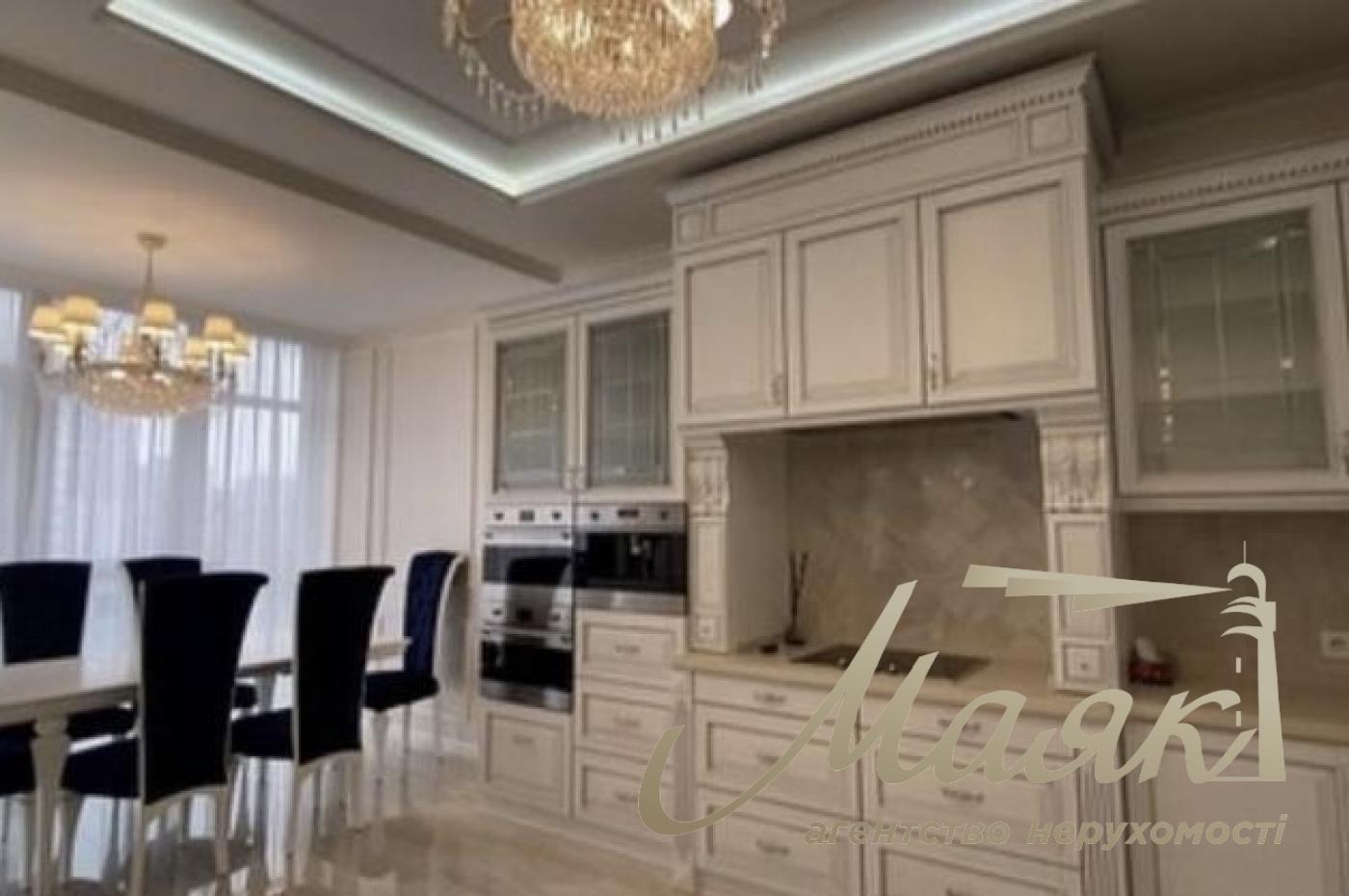 Rent 3-bedroom apartment in LCD Novopecherskie Lipki, Dragomirova/Andriy Verkhoglyada 9, Pechersk, Kyiv