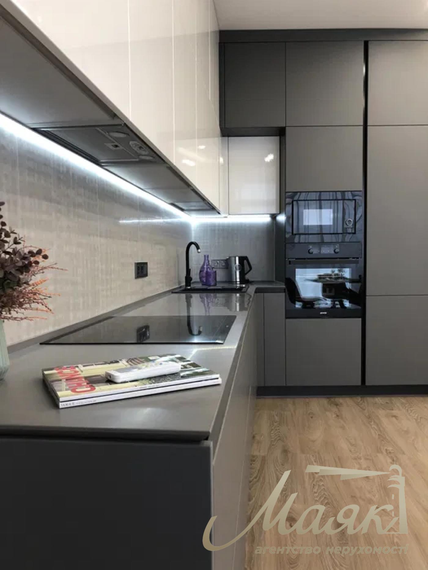 Оренда 4-х кімнатної квартири 120 м2 в ЖК Busov Hill вул. Бусловська, 12