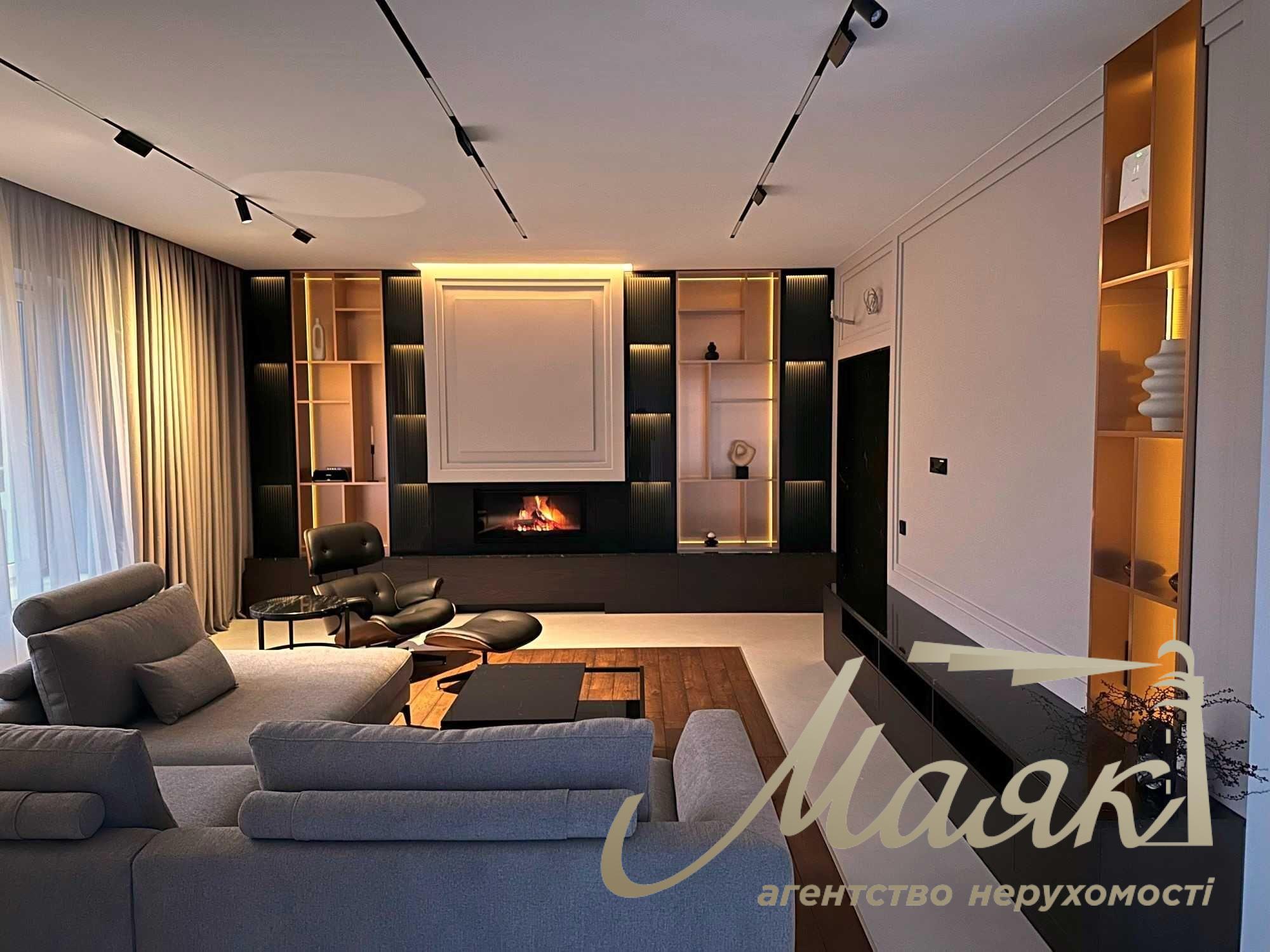 House for sale with designer renovation 356m2 in Ivankovichi