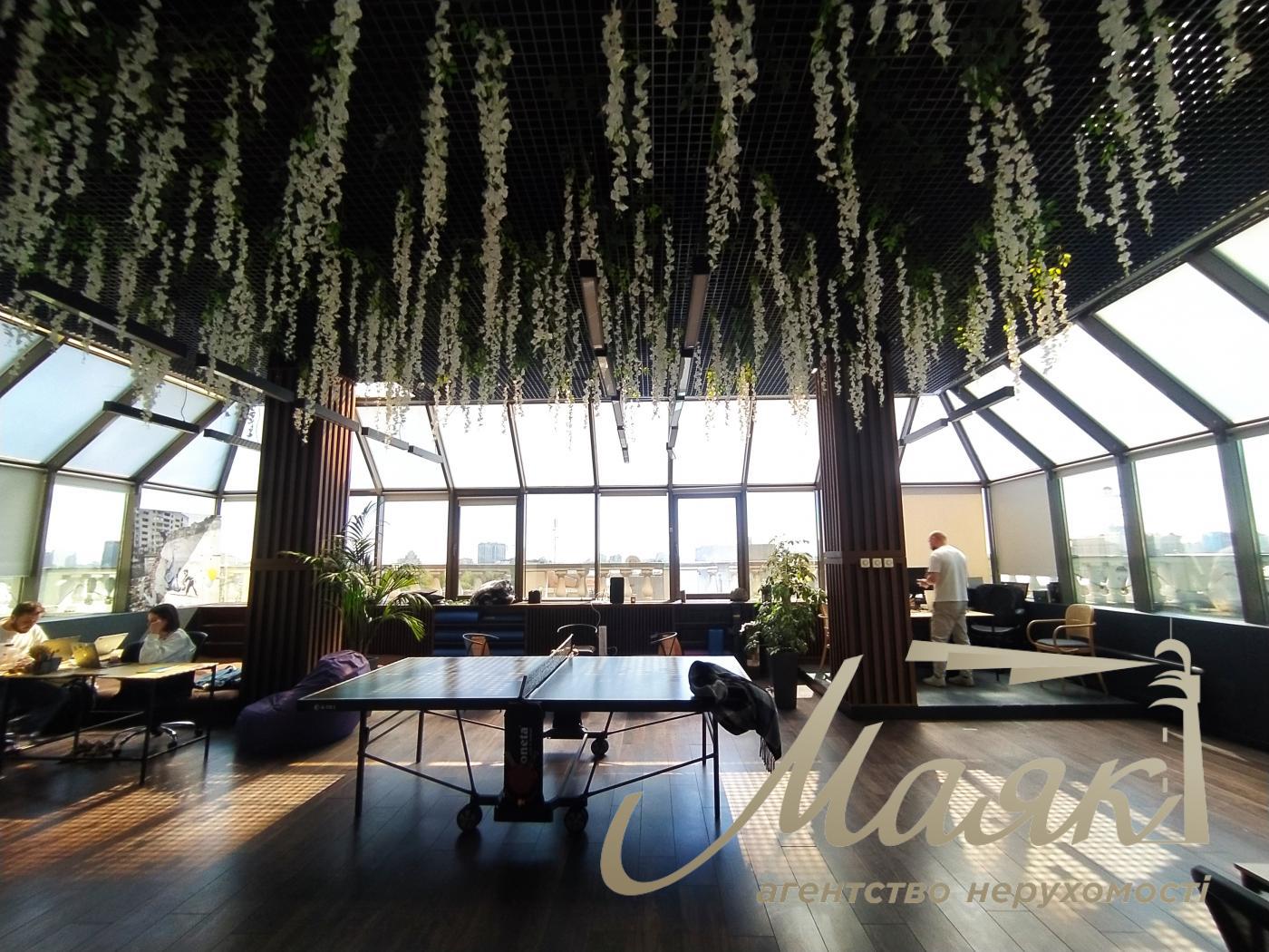 Оренда офісу 435 м.кв. БЦ Леонардо, Центр