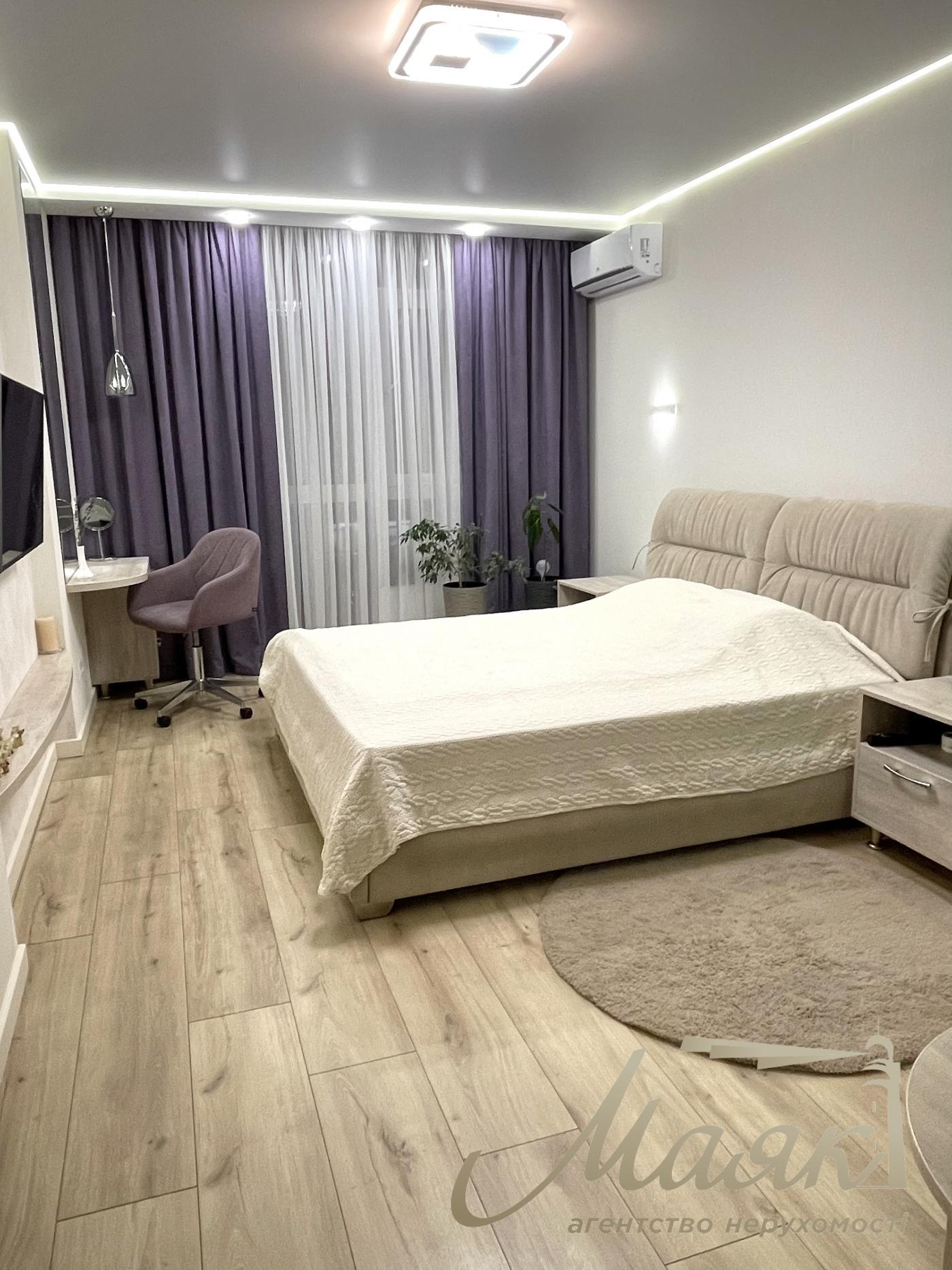 Оренда 3-кімнатної квартири ЖК Французький Квартал 2 вул. Джона Маккейна 3а