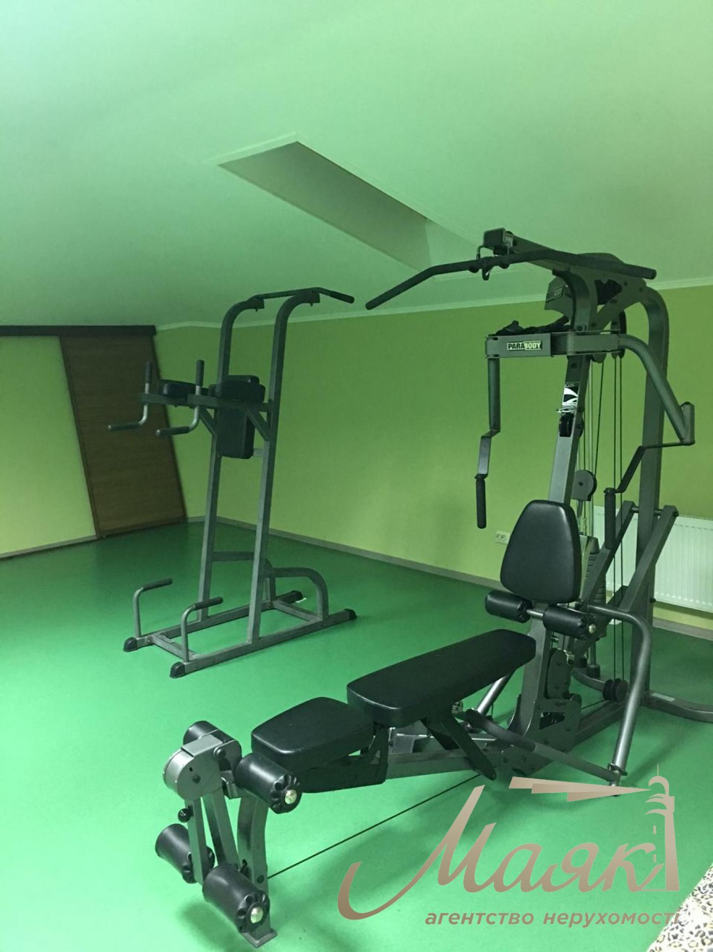 House for sale 1000 m2 Gostomel