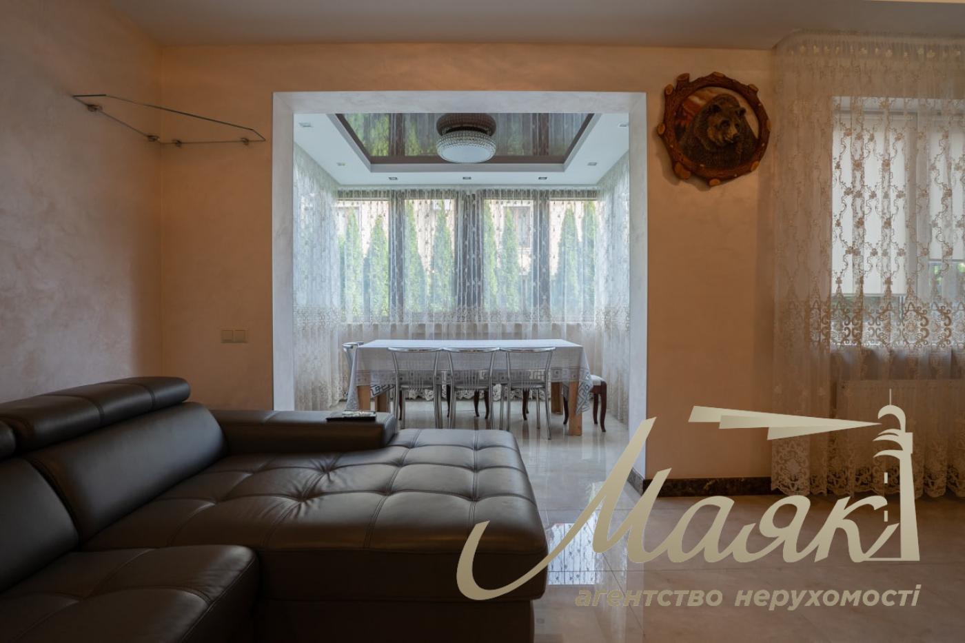 Продаж будинку/таунхауса 200м2 Оболонь, Київ