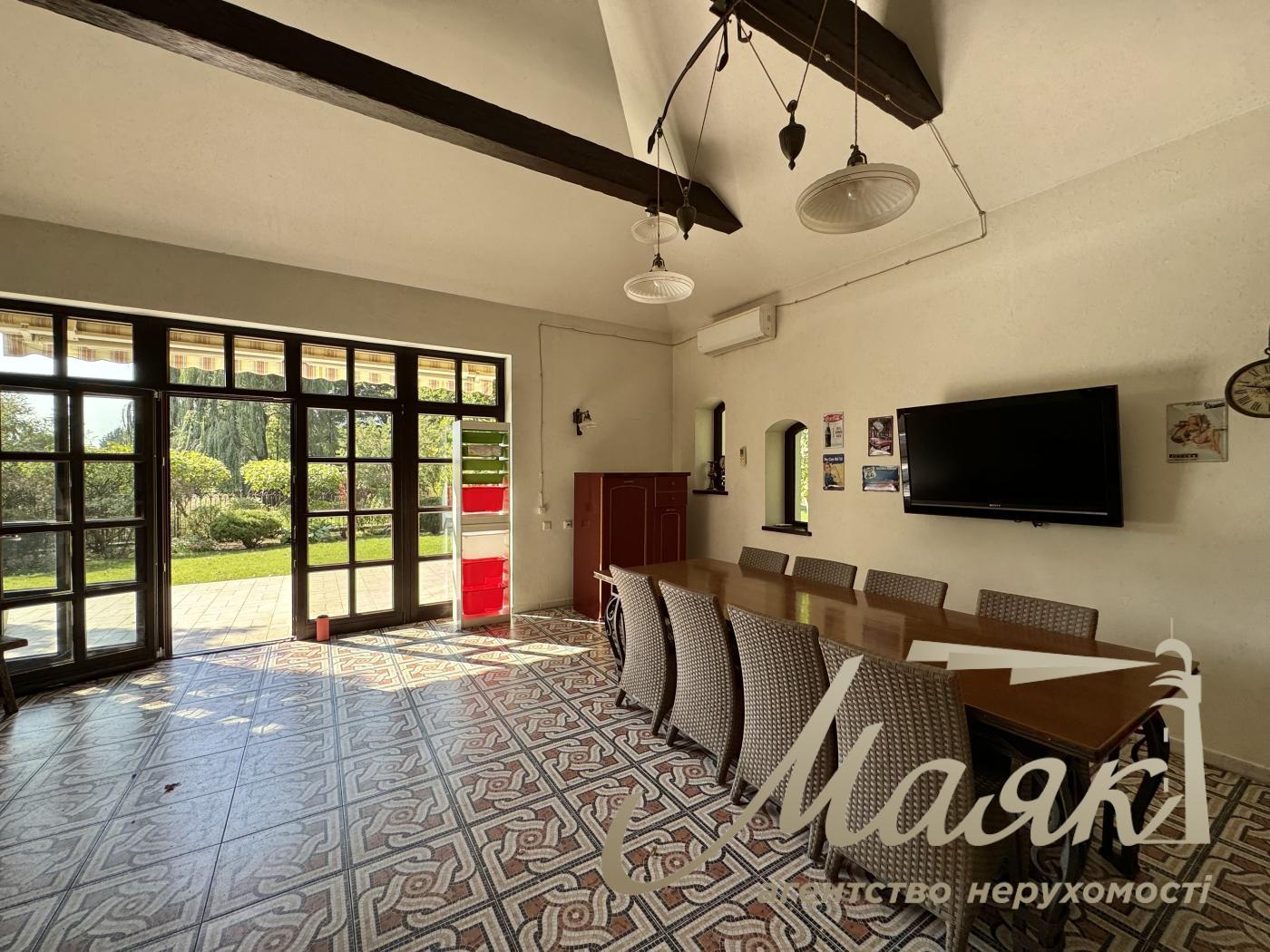 Sale of a house with access to the Dnieper, Damba, Koncha-Zaspa, Kozin