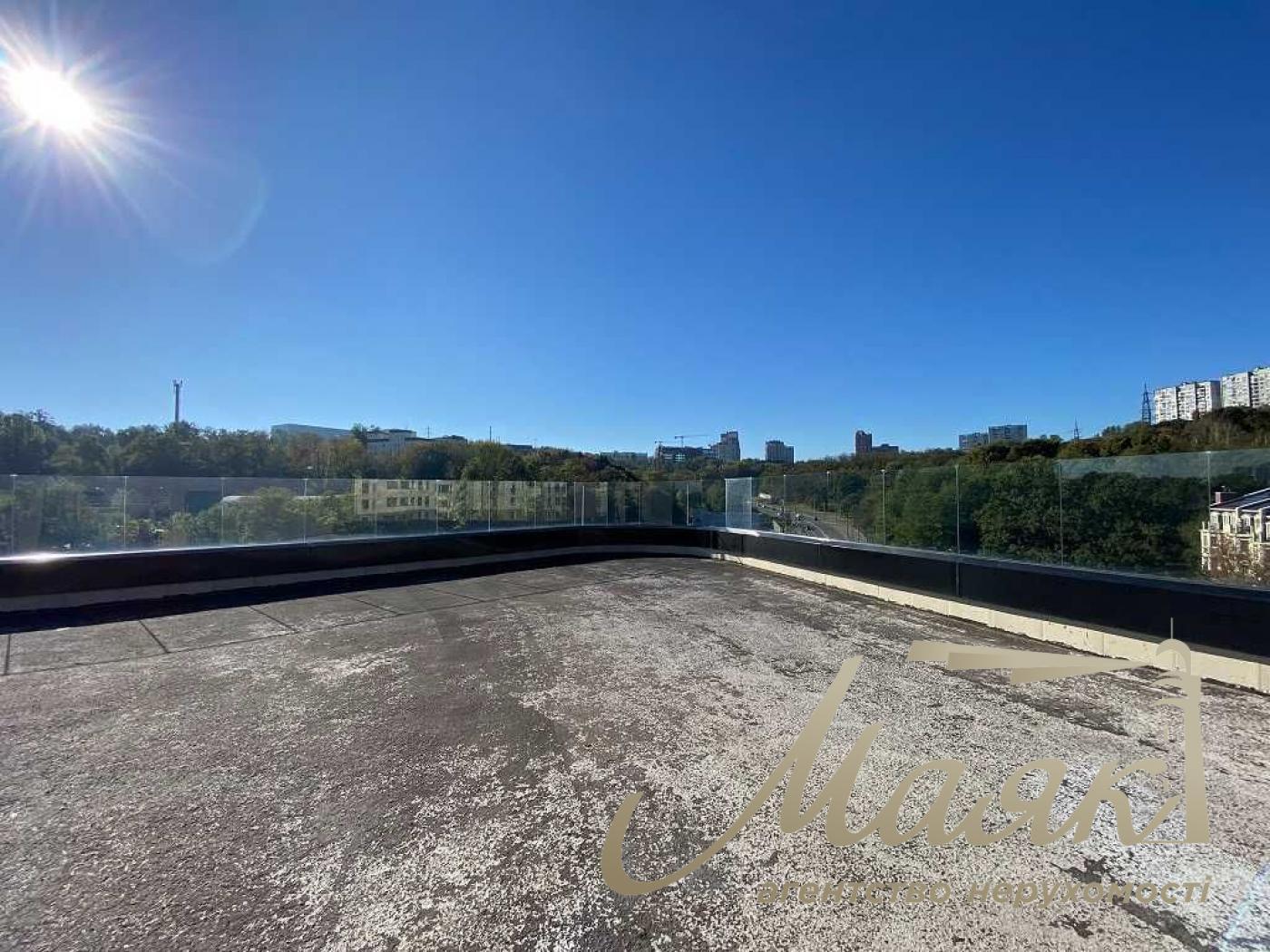 Оренда комерційного приміщення 1000м2 по вул.Протасів Яр 10, Олімпійська.