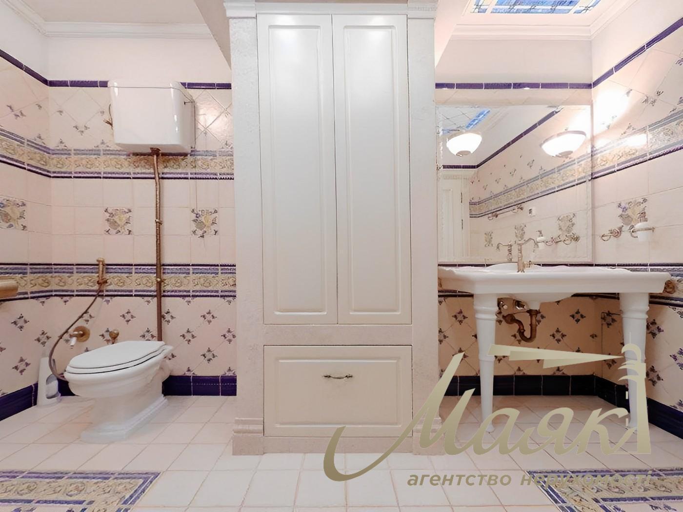 Rent of a 4-room apartment in an elite gated complex Lipskaya Bashnya, Pechersky district.