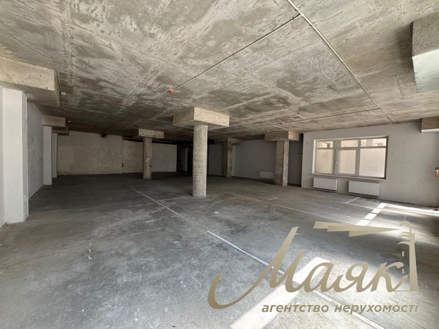 Продаж фасаду 215м2, Новопечерські Липки, Драгомирова, 20А