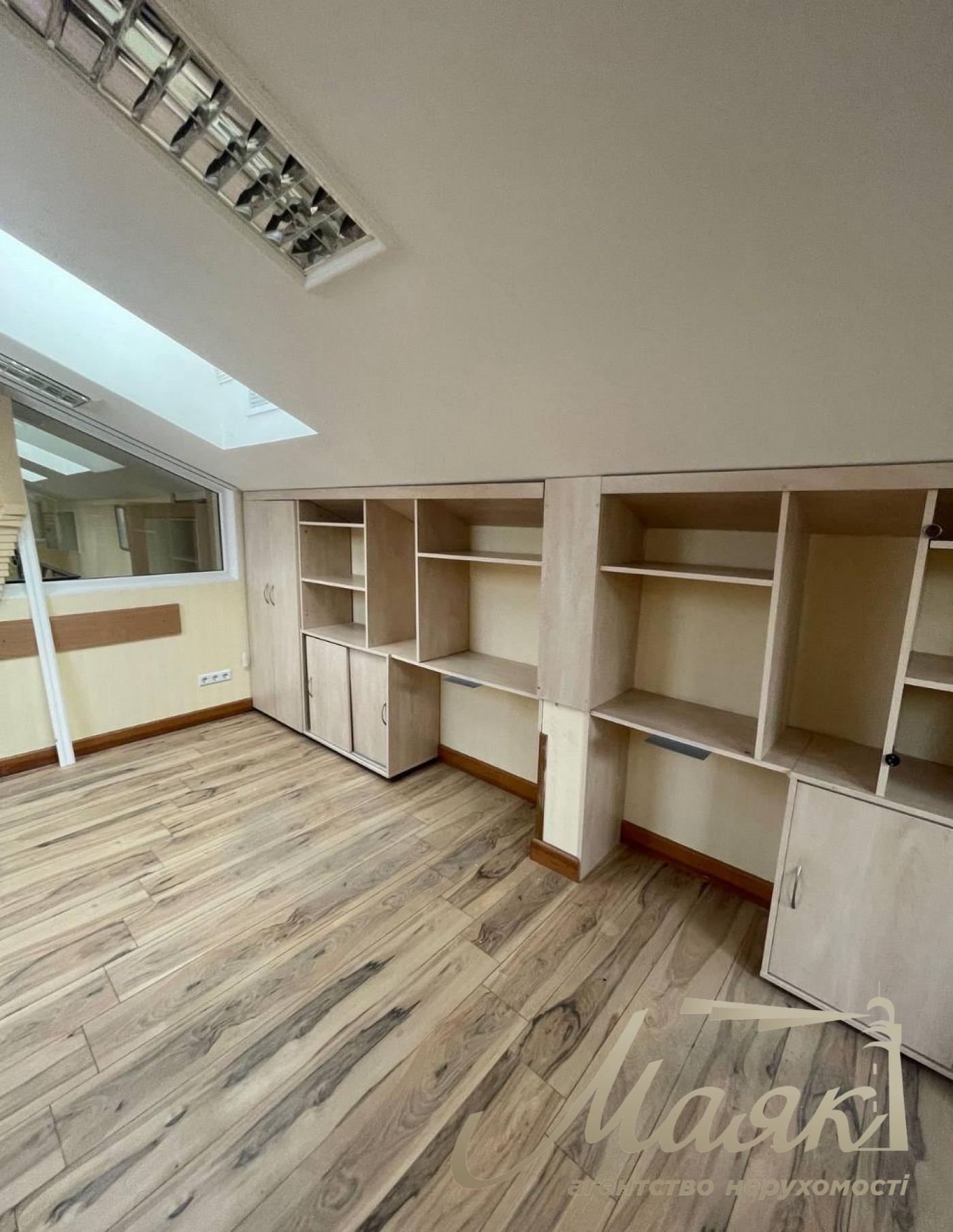 Оренда ОСЗ по вул.Саксагаснкого 67-Б, Центр.