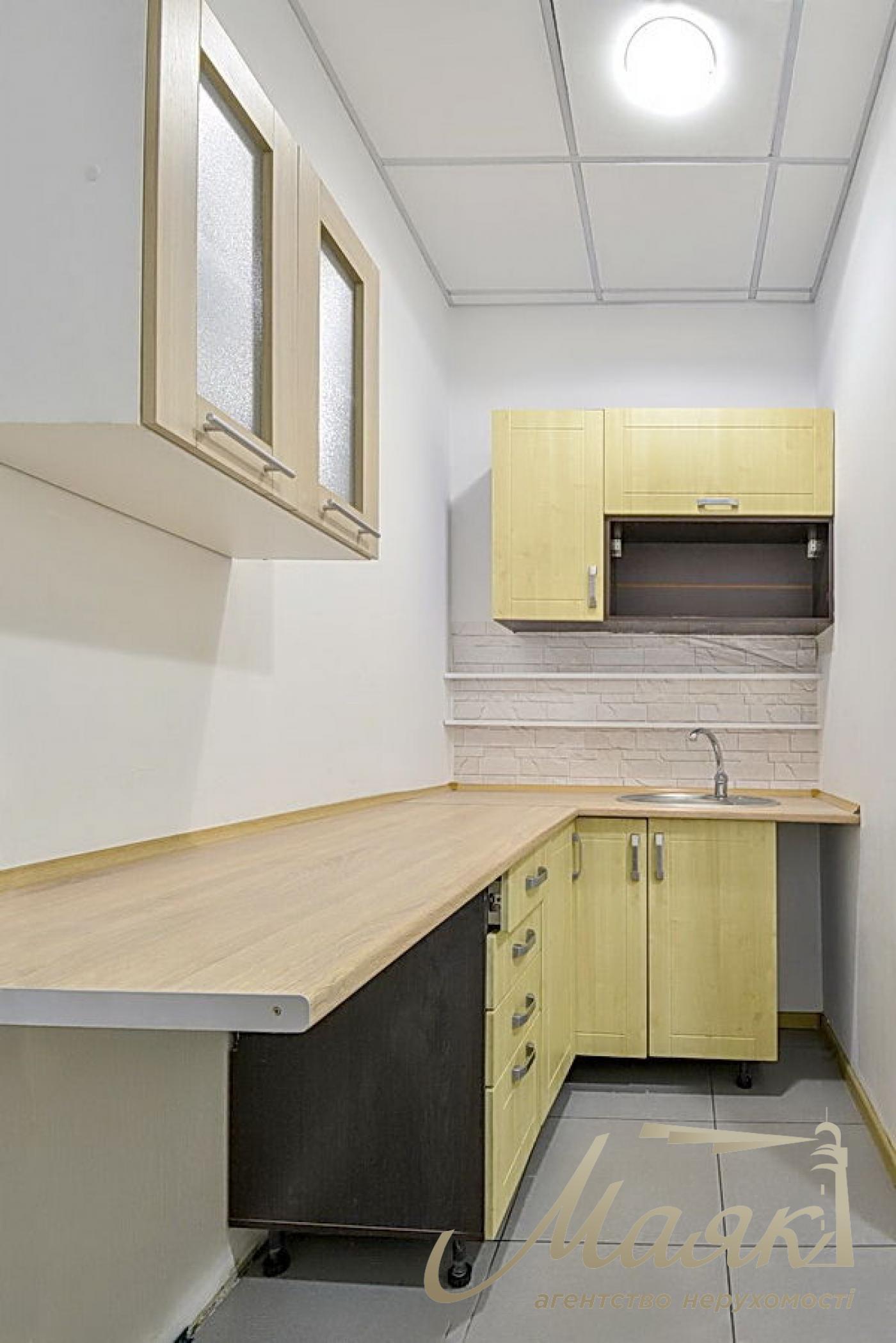 Оренда офісу 330 м2, вул. Антоновича Володимира (Горького) 172, БЦ- "Палладіум Сіті", Голосіївський р-н, Київ