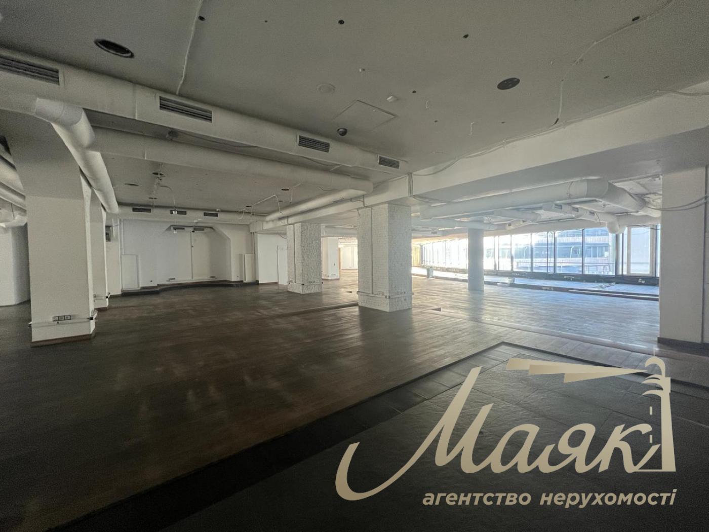 Аренда open space офиса 1 347 м² в БЦ, ул. Большая Васильковская, Киев