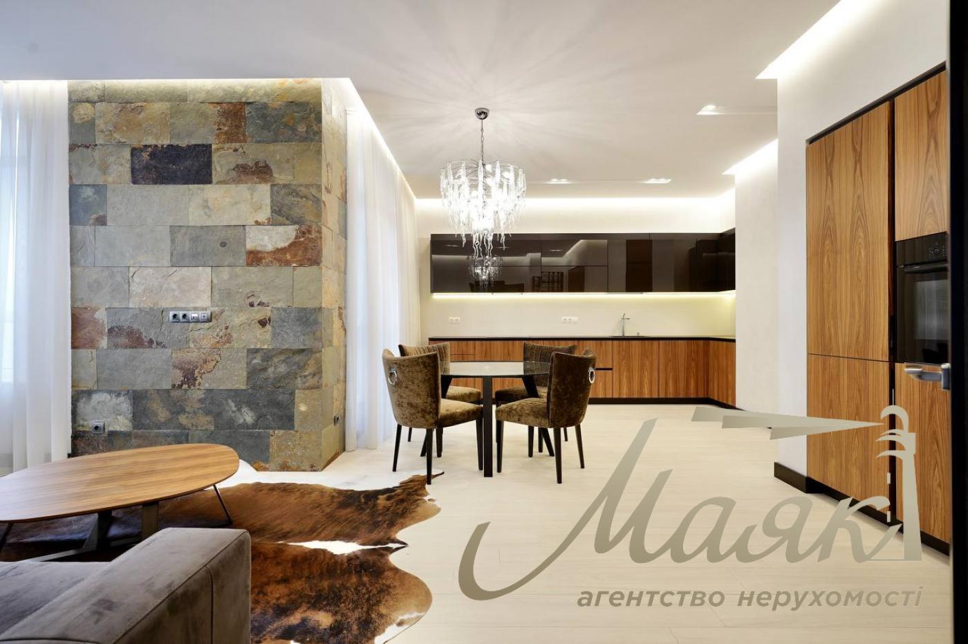 Продажа видовой 1-комнатной квартиры, 75 м2 в ЖК Central Park, Джона Маккейна, Кудри, Печерск