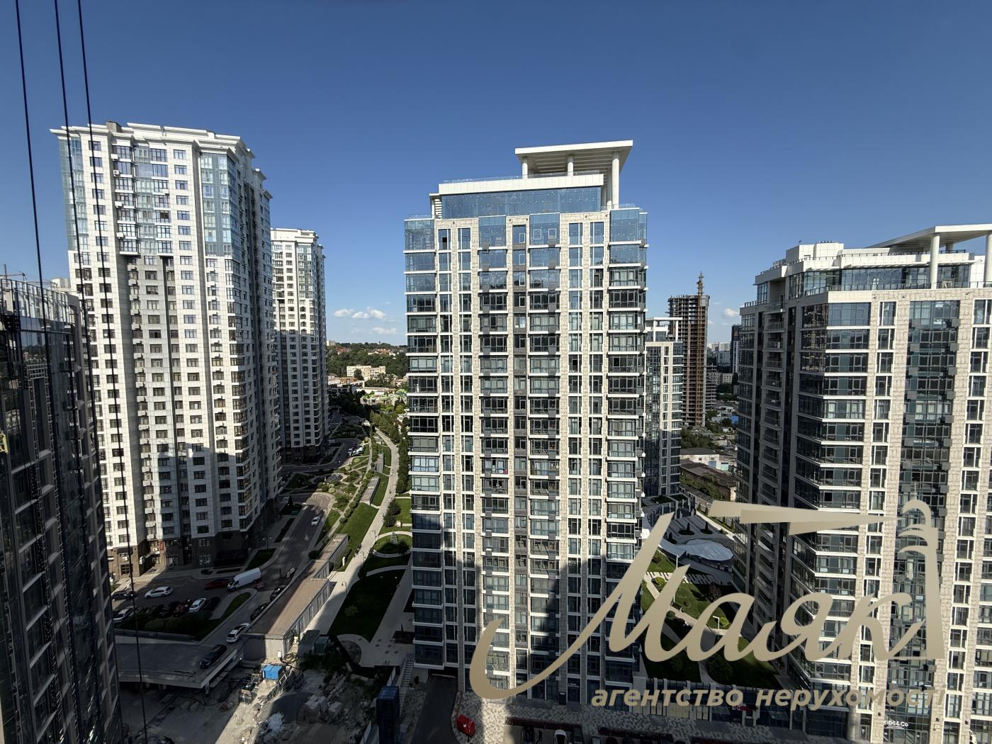 Продаж 3х-кімнатної квартири 104.39м2 в ЖК Новопечерські липки, вул. Андрія Верхогляда/Драгомирва, Печерськ, Київ