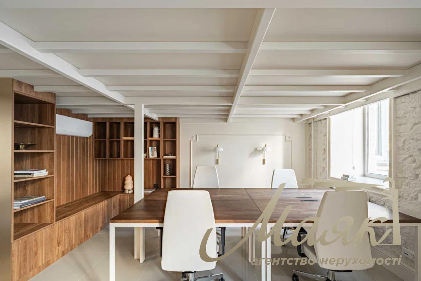 Продаж офісу в центрі, вул. Саксаганського