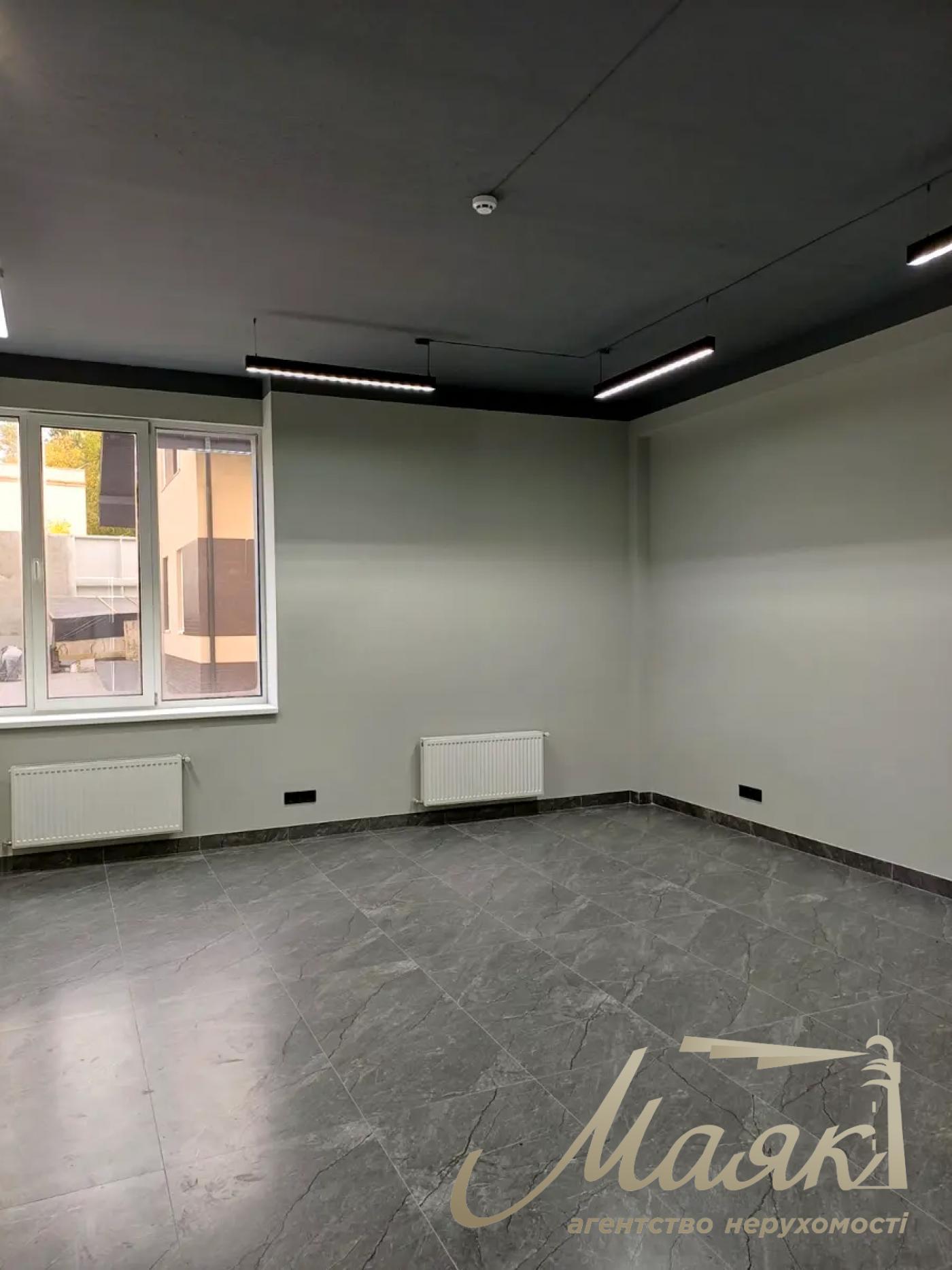 Оренда офісу 940м2 по вул.Преображанська 25, Солом'янський район.