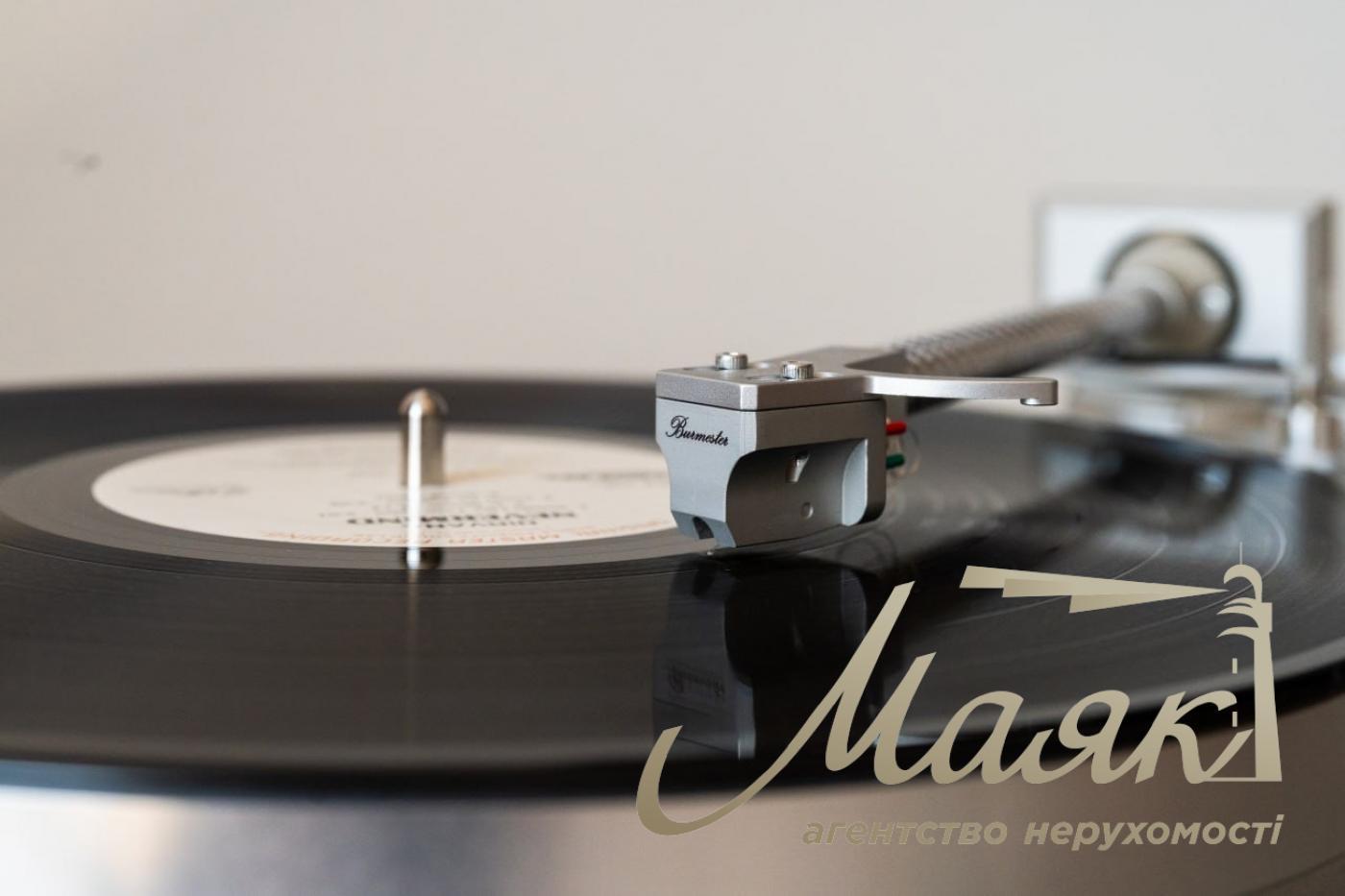 Rent 4 room apartment in LCD LCD Tetris Hall, Delovaya street, Pechersk, Kiev