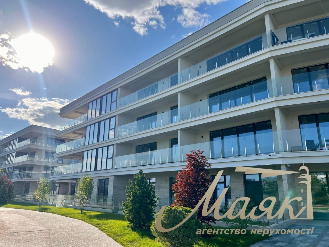 One bedroom apartment for sale 128.52m2 Residential Complex Park Lake City