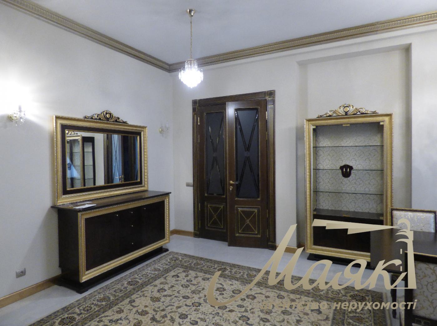 Rent apartment 91.7m2 st. Bankova 3, Lipki, Pechersky district, Government quarter, Kyiv