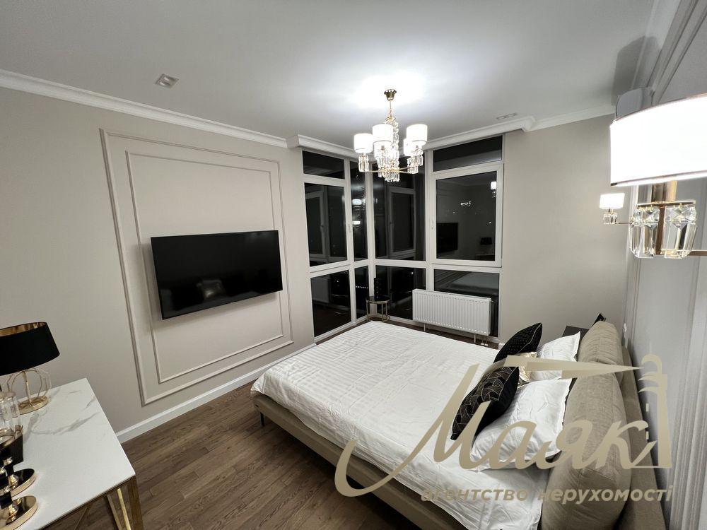 Продаж 3-кімнатної квартири в ЖК Французький квартал 2, вул. Предлавинська