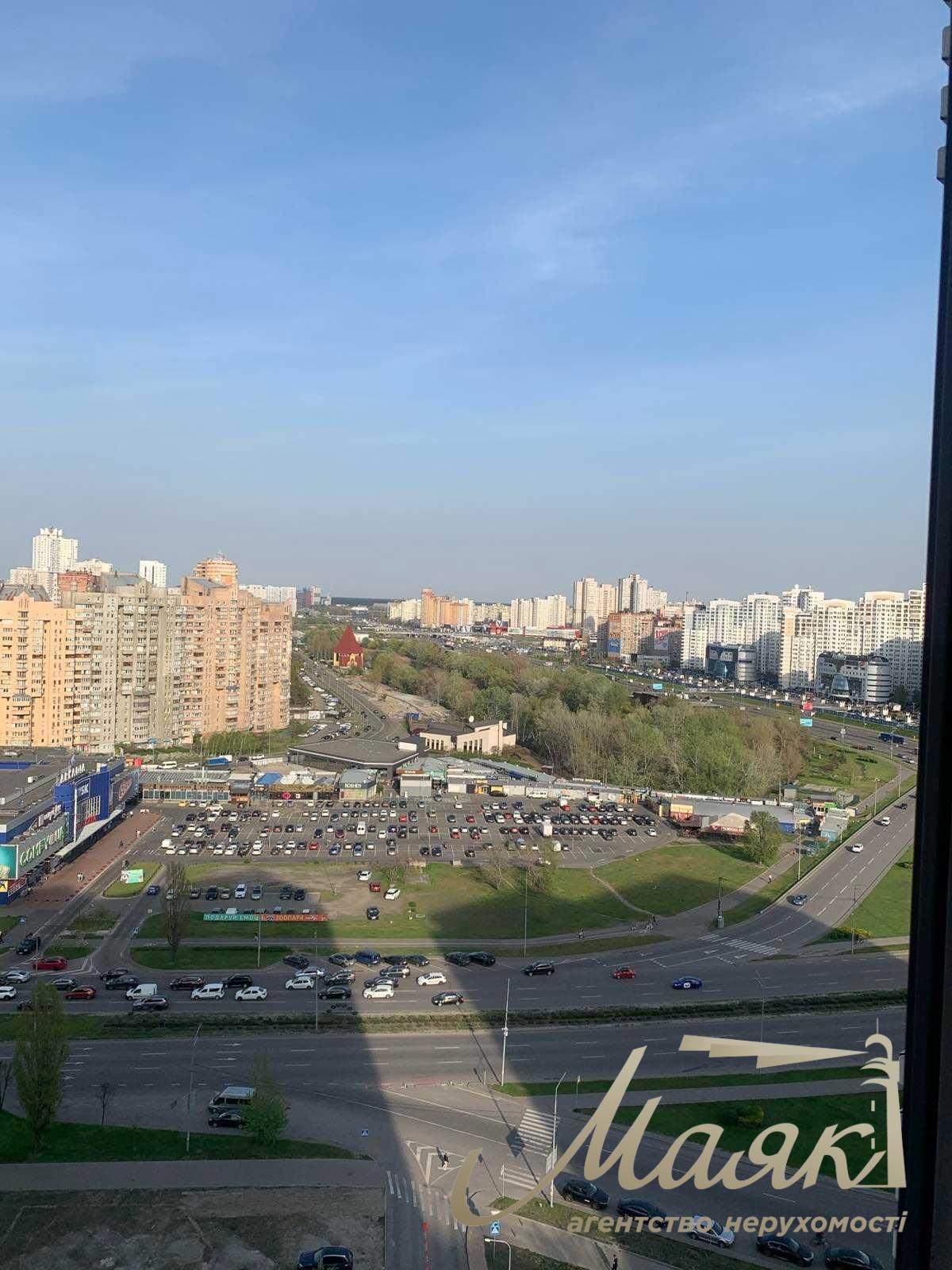 Sale of 3-room apartment in residential complex Seven (Residential Complex Seven)