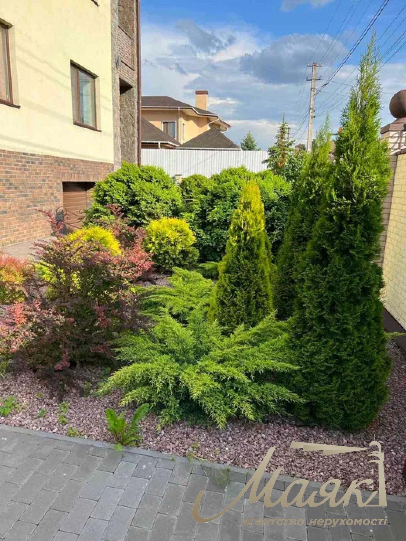 Продаж будинку 420м2 Княжичі, Бровари, вул. Ясна