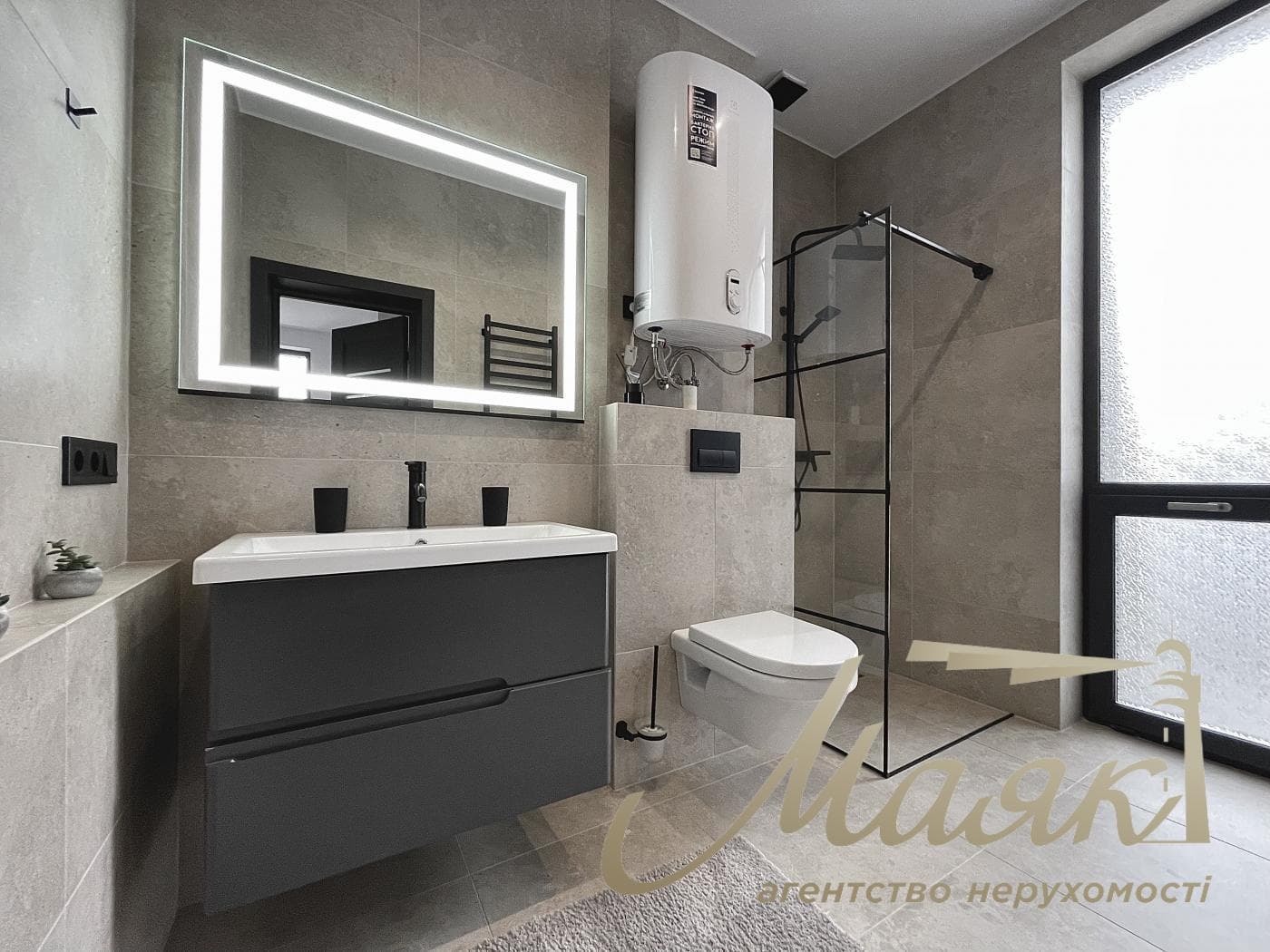 Rent a 150-square-meter two-story house in the “GoldFish” residential complex, Lebedevka, Vyshgorod District