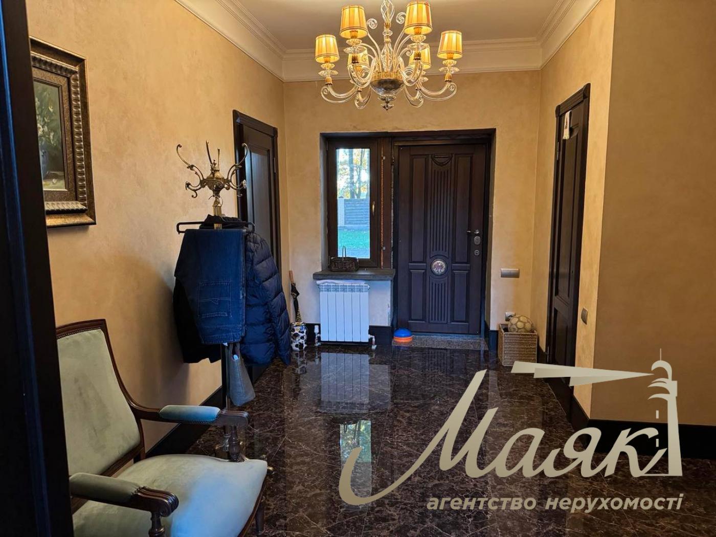 Оренда комфортного будинку 190м2 з ділянкою 20 соток у Музичах