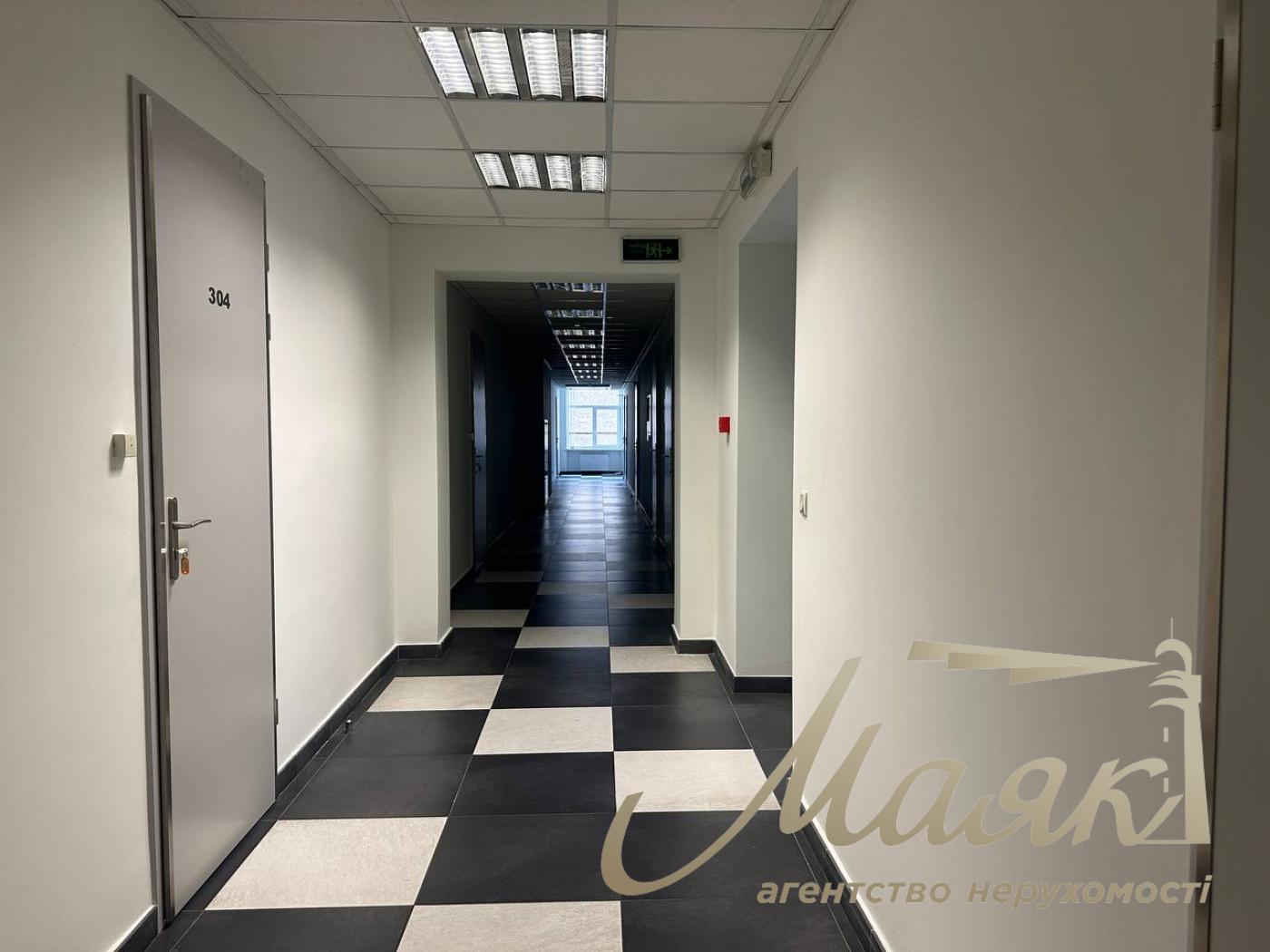 Аренда офиса 520м2 по ул.Михновского, Зверинецкая