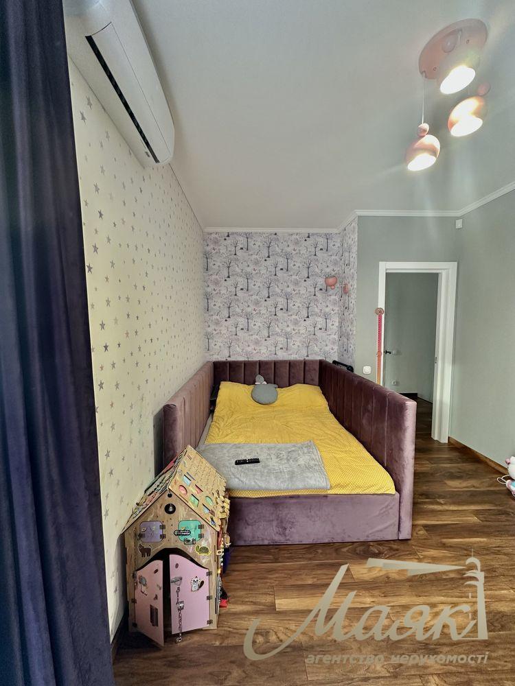 Оренда двоповерхового будинку площею 110 м² на ділянці 4 сотки. Петропавлівська Борщагівка, Києво-Святошинський район.