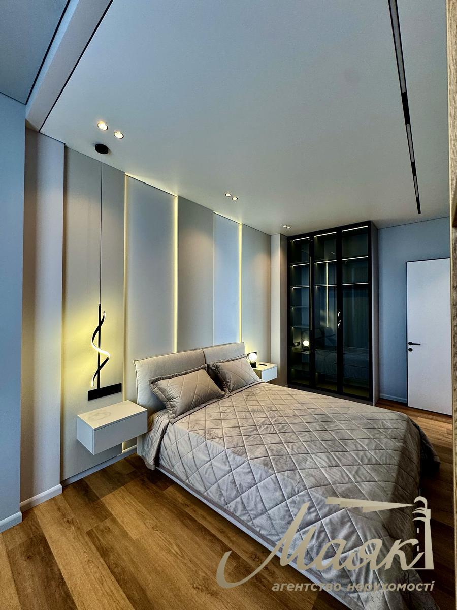 Продаж 2-х кімнатної квартири 70 кв.м. у ЖК Престиж Хол