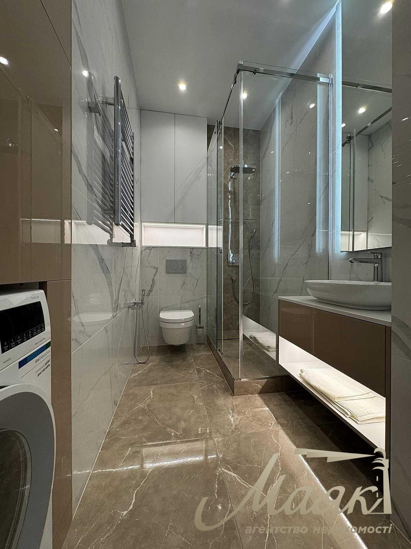 Аренда дизайнерской 3х-комнатной квартиры 85м2 в ЖК Новопечерские Липки, ул. Михаила Драгомирова, 15Б, Печерский район.