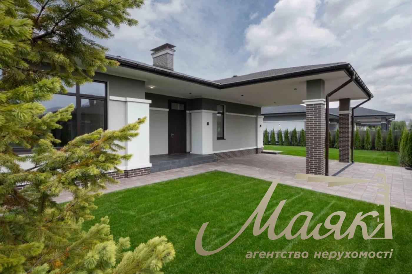 Продаж 1 поверхового будинку 212м2, КМ Золоче