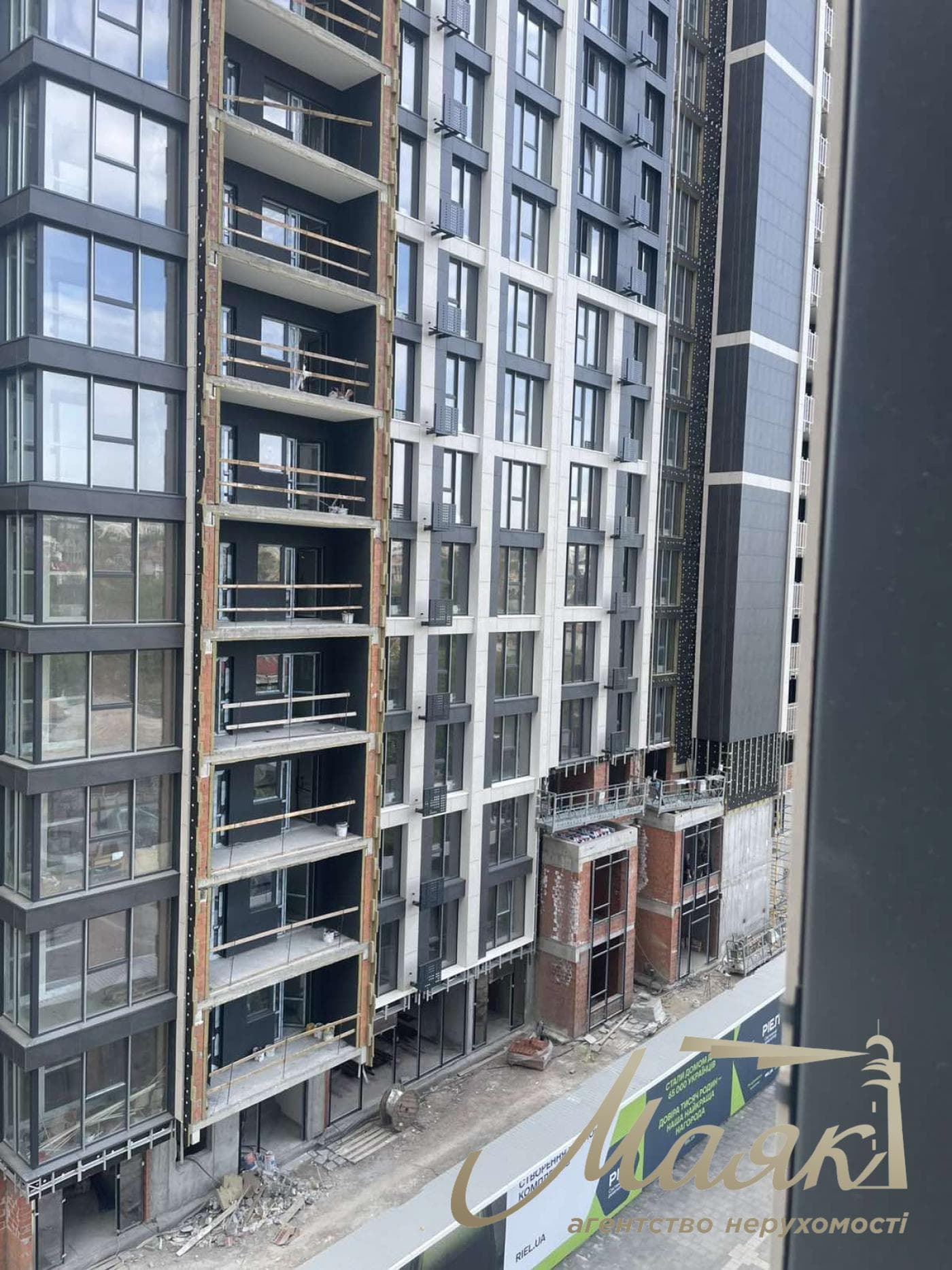 Продаж 3-к квартири в ЖК Nordica, Печерськ, Центр