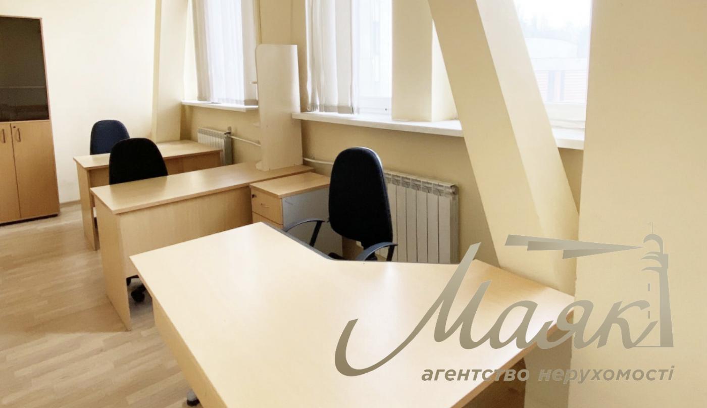 Оренда ОСЗ 5500м2 по вул.Міхнвоського 38, Звіринецька.