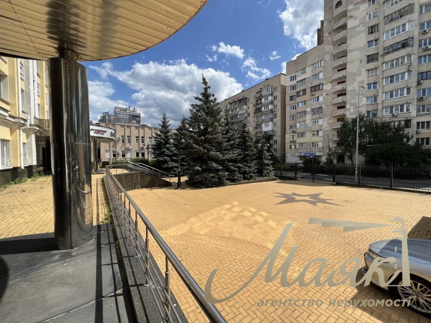 Продаж ОСБ (4134м2) вул. Баггаутівська