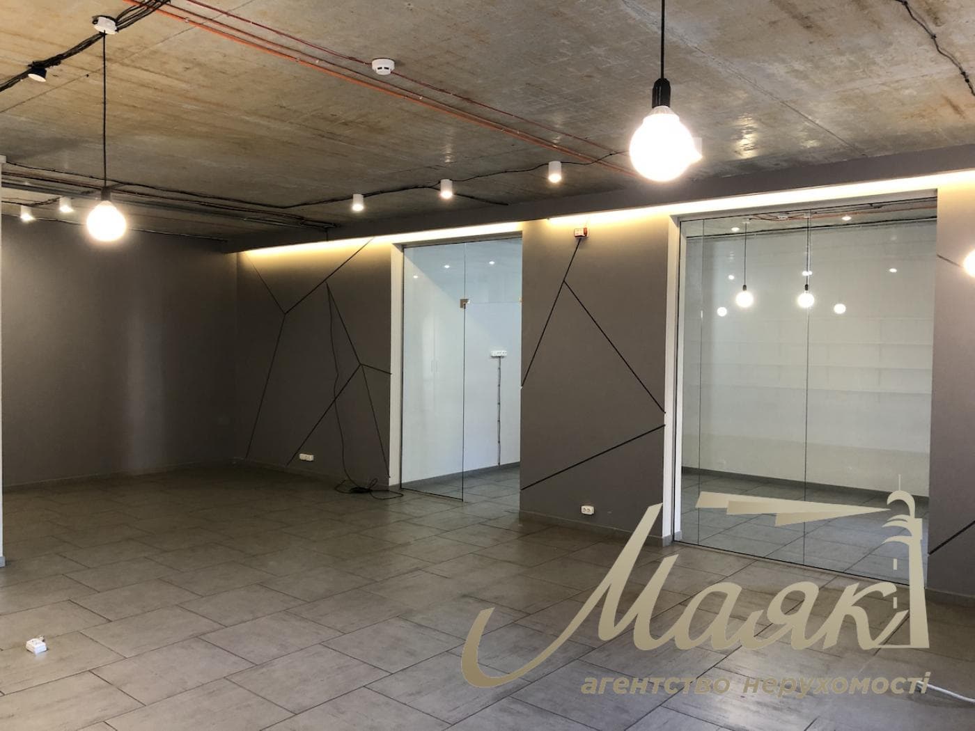 Rent office 120 sq.m.sq. Degtyarnaya str., Podol