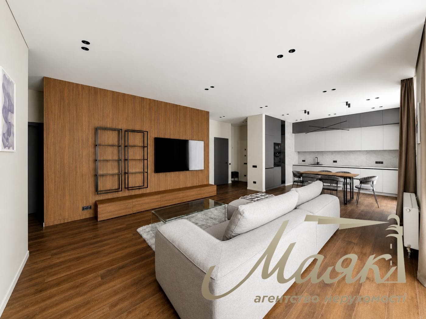 Оренда 4-кімнатної квартири в ЖК "Новопечерські Липки", 132м², вул. Андрія Верхогляда 19-А, Київ