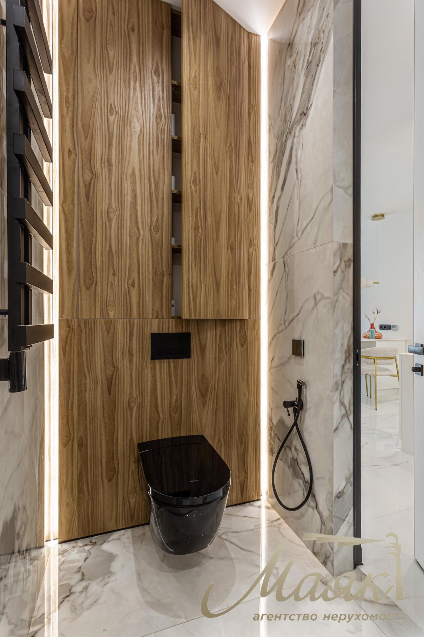 Продаж 2-кімнатної квартири ЖК Бульвар Фонтанів