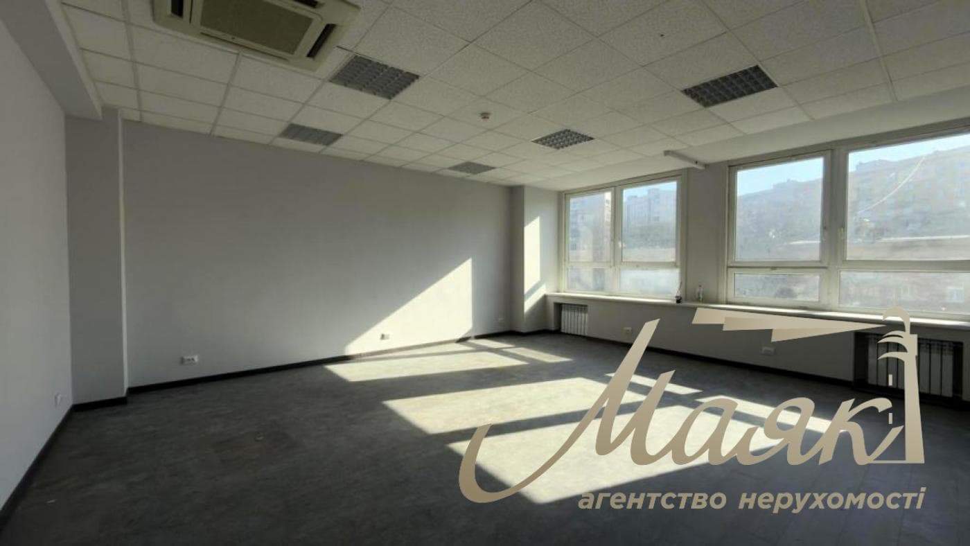 Оренда офісу площею 115 м² на вул. Мечникова, поблизу бізнес-центру «Парус», Печерський район