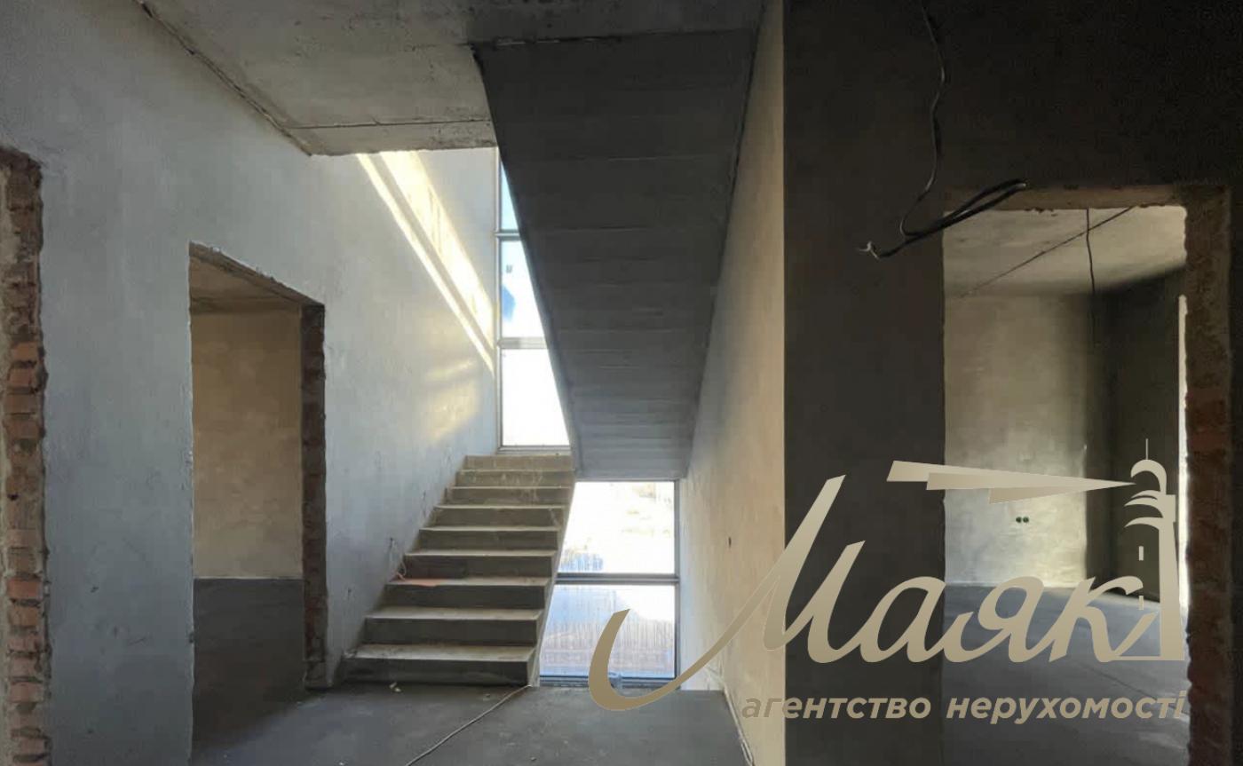 Sale of a 2-storey house 370m2 in KG "Nova Khodosovka" Kievo-Svyatoshinsky district