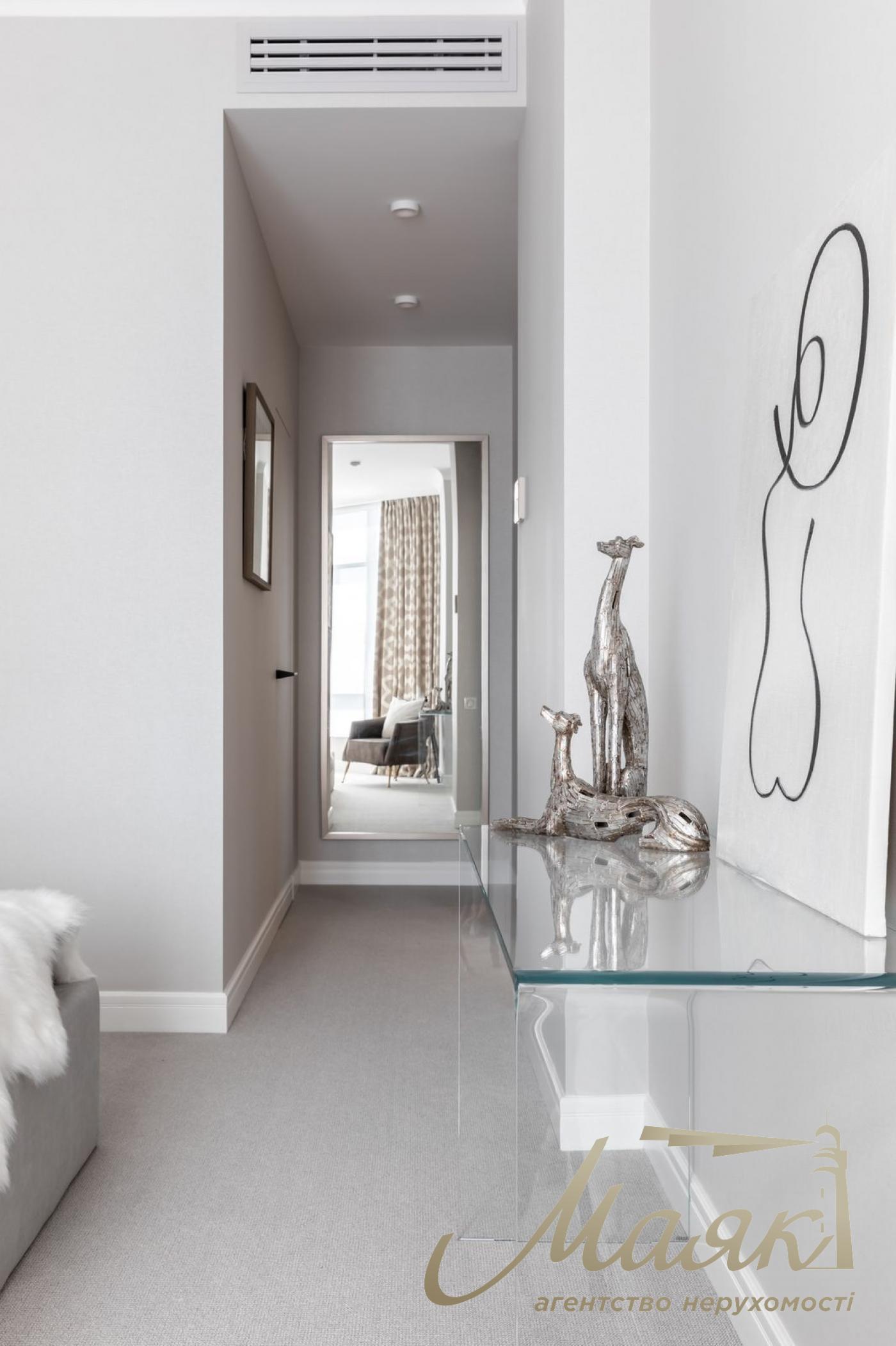 Apartment for sale 126 m2 with author's repair, LCD PecherSKY, Pecherskyi