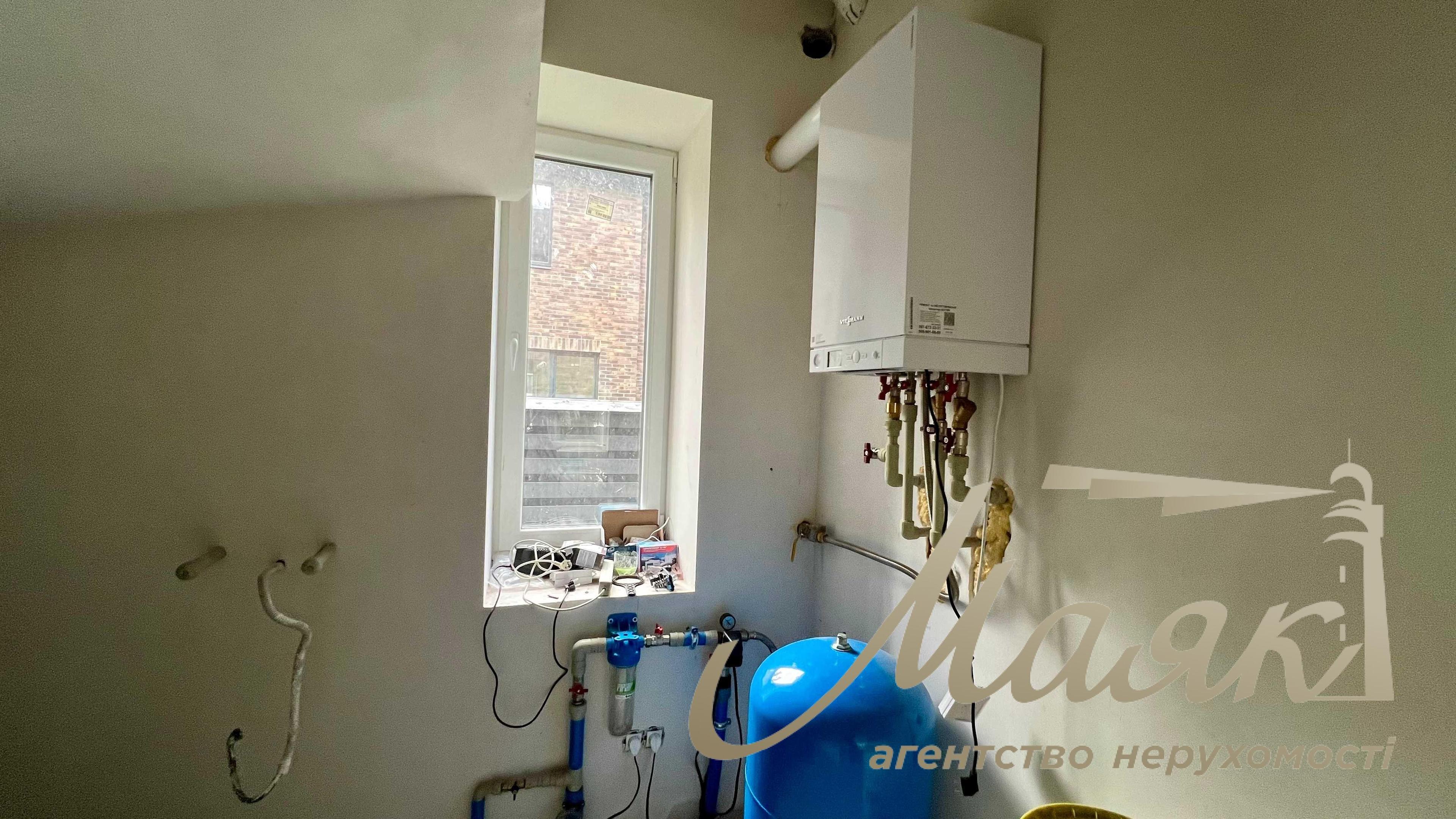 Продажа нового дома в невероятно живописном месте среди сосен, пгт Плюты, Киевская область, Обуховский район.