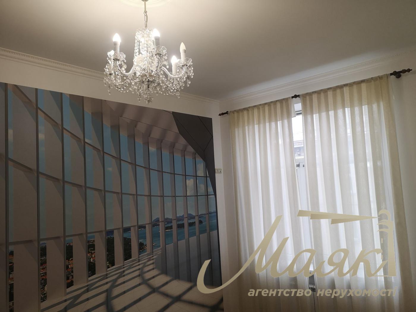 Rent 2-room apartment Bankovaya st., Center, Lipki